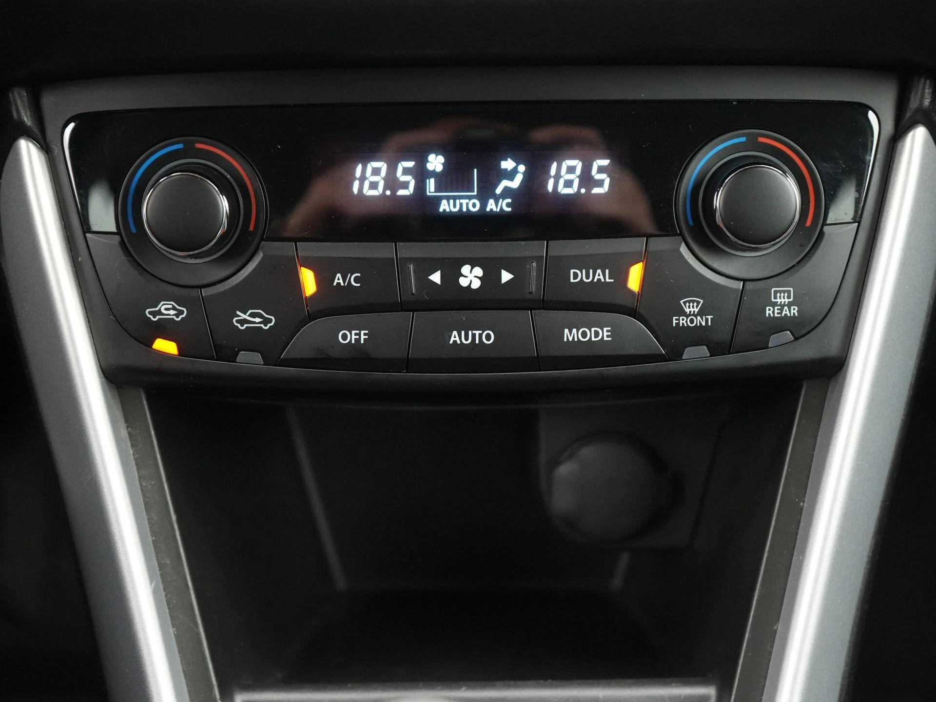 Suzuki-S-Cross-image-15