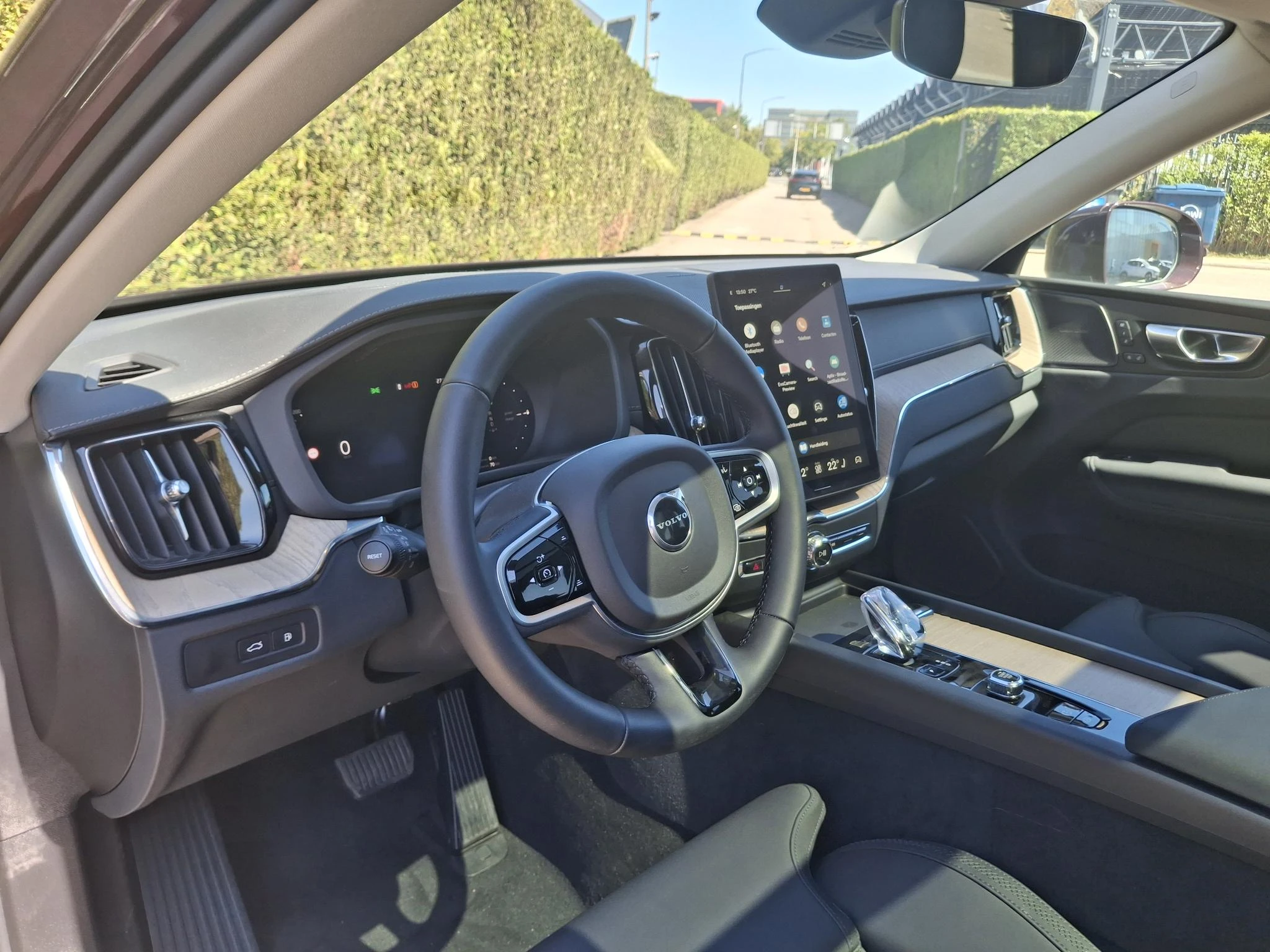 Volvo-XC60-image-24