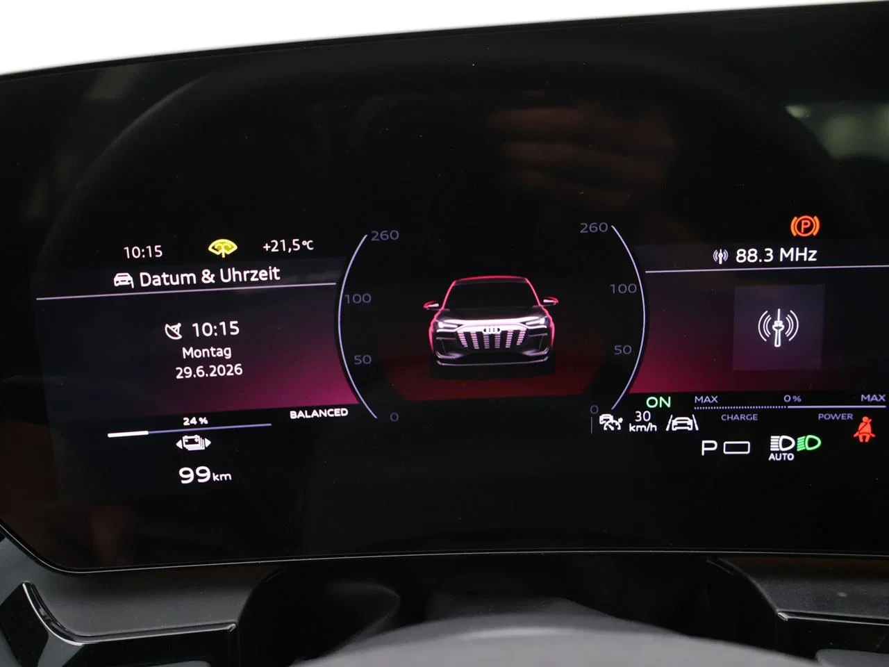 Audi Q6 e-tron Q6 e-Tron 100 kWh 50 Performance Advanced *AUTOMAAT*PANODAK*TREKHAAK*LEDER*CAMERA*NAVI*APP-CONNECT*...*