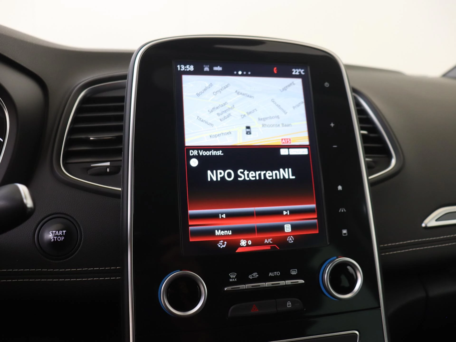 Renault-Scénic-image-16