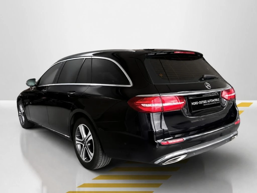 Mercedes-Benz-E-Klasse 200-image-6