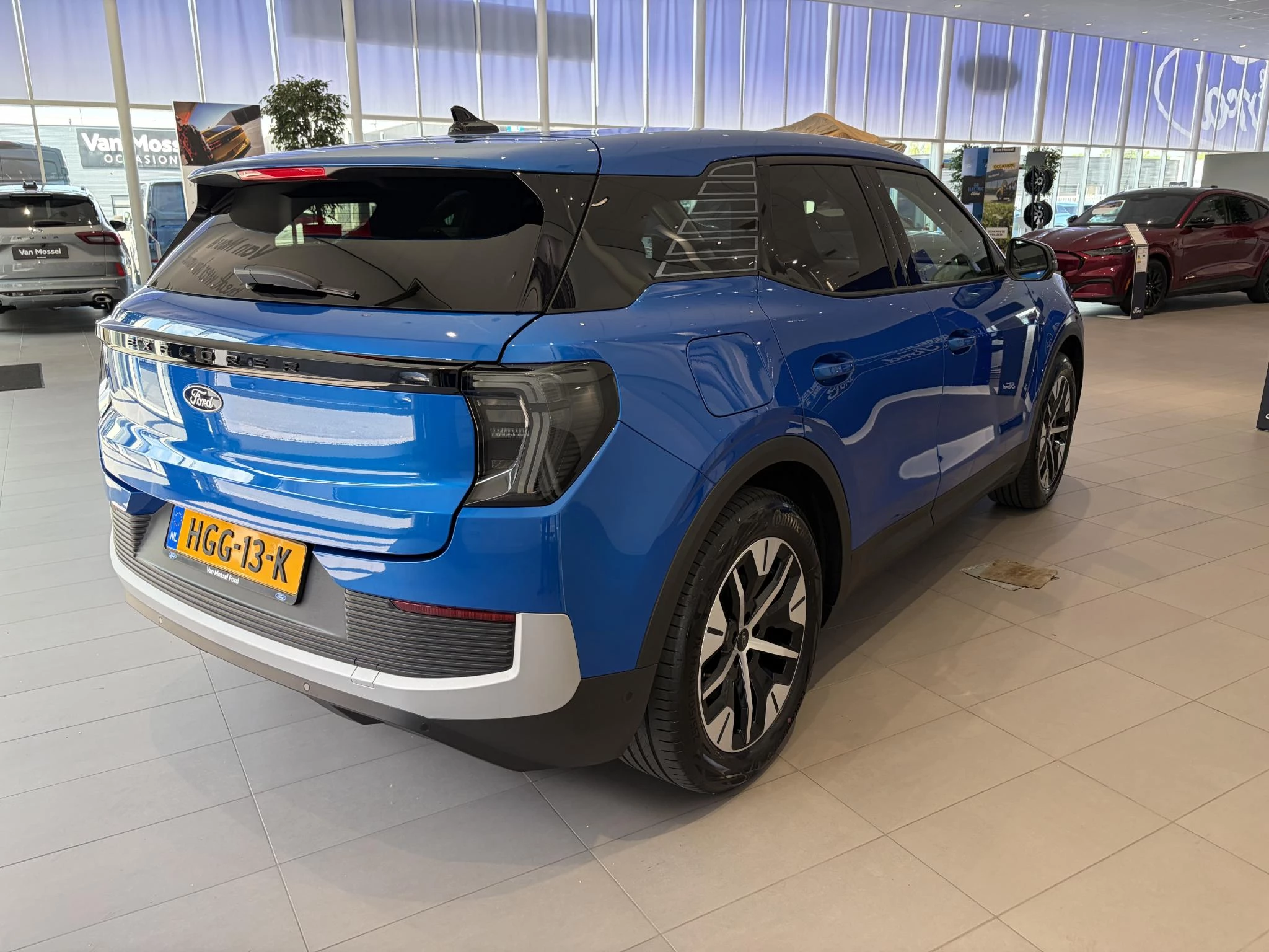 Ford Explorer Extended Range RWD 77 kWh