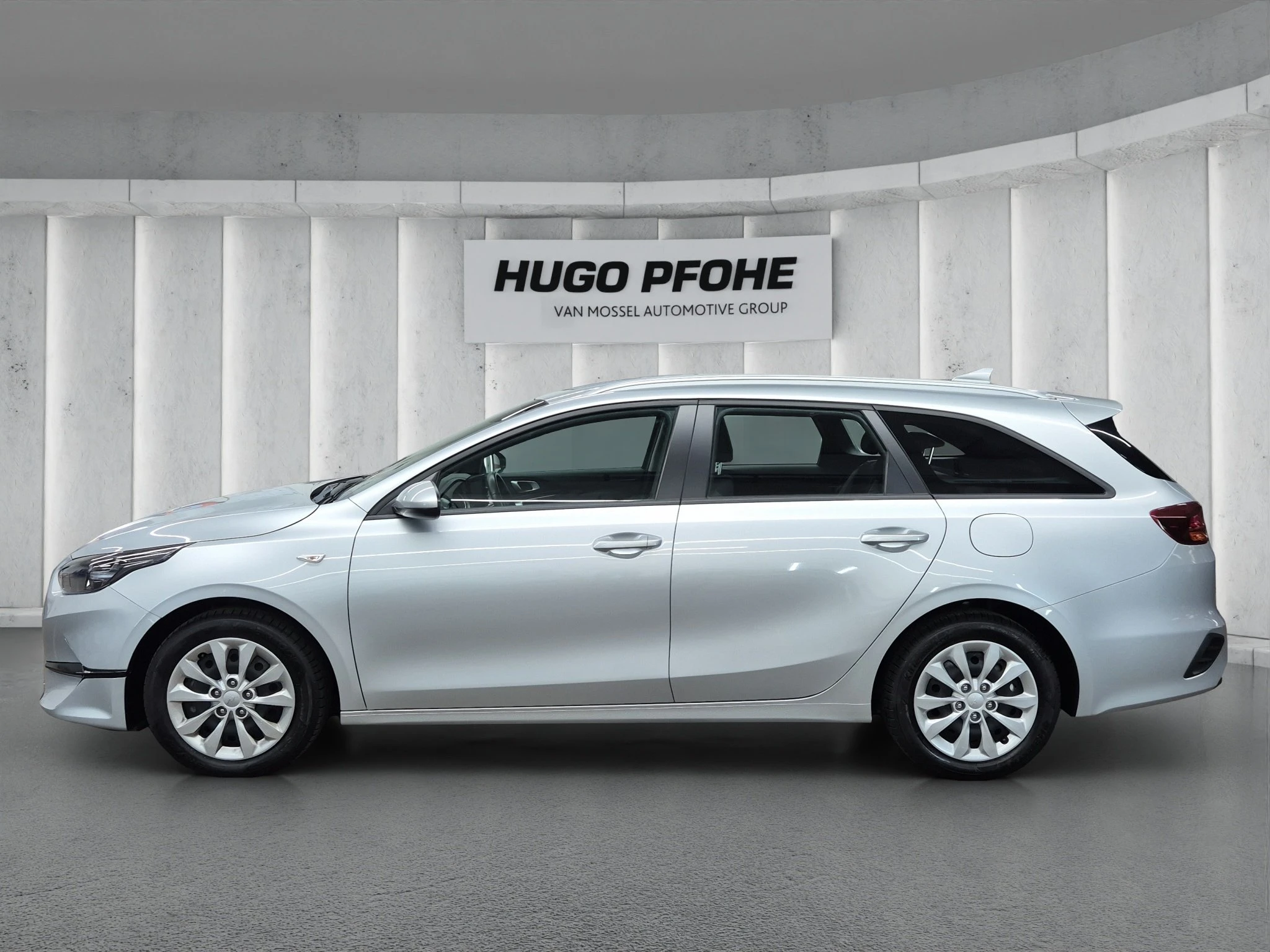 Kia-Ceed Sportswagon-image-1