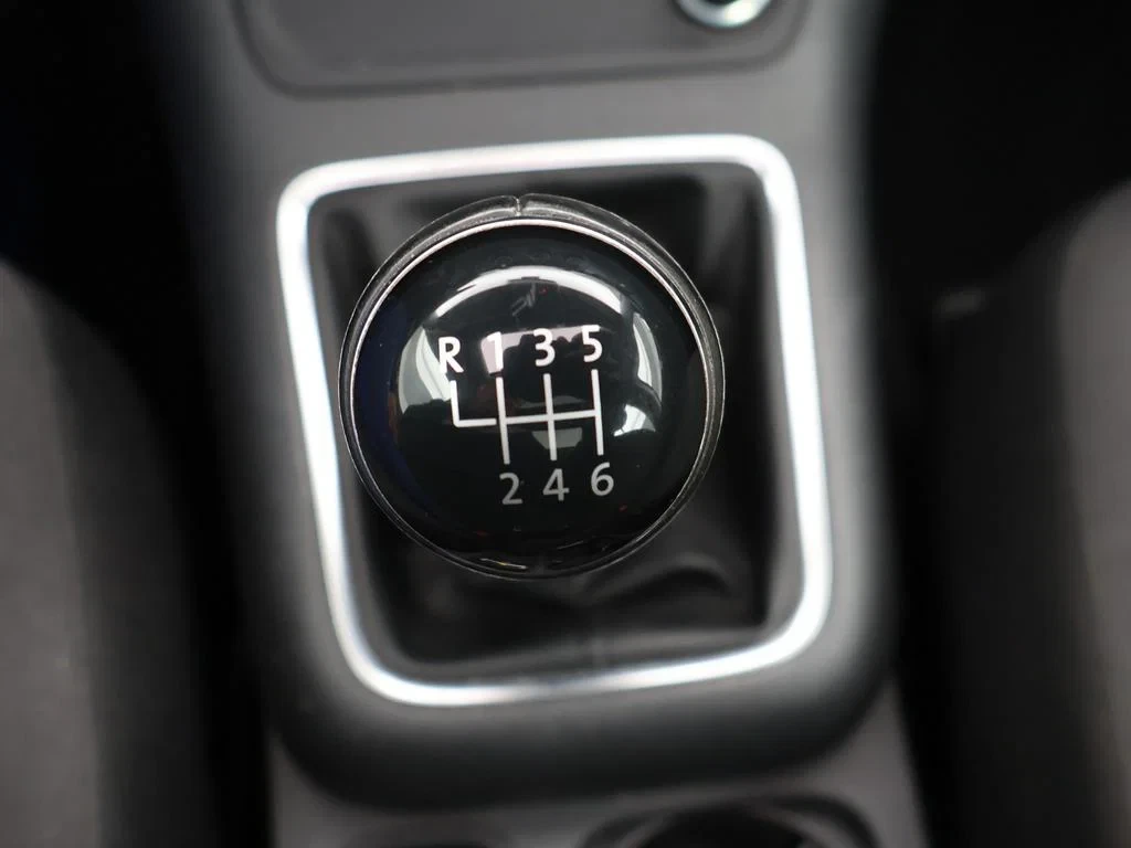 Volkswagen-Tiguan-image-22