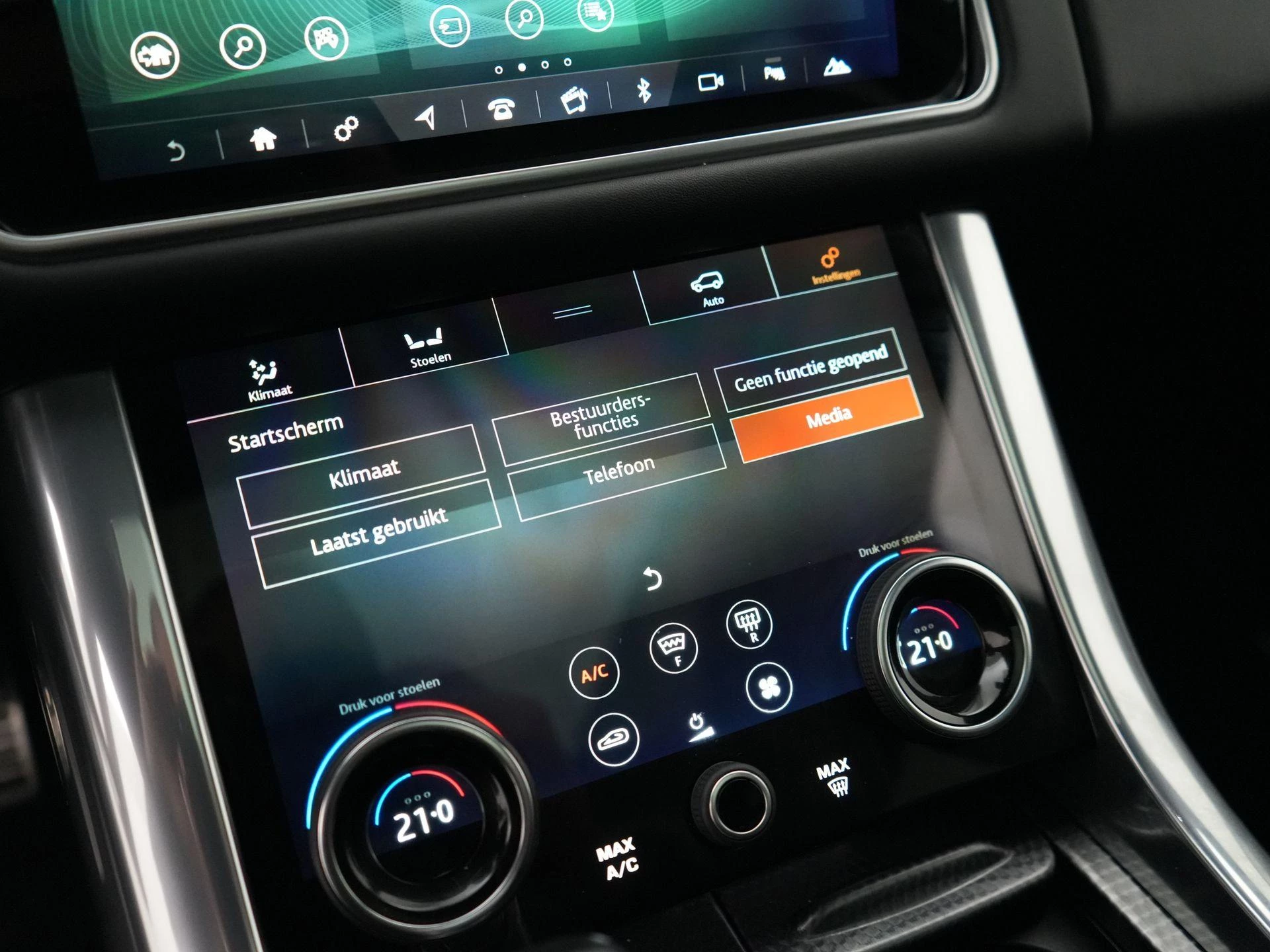 Land Rover-Range Rover Sport-image-24