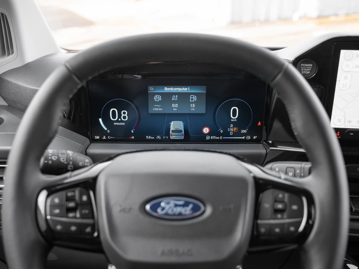 Ford-Tourneo Custom-image-10