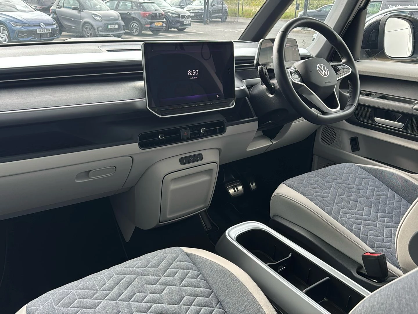 Volkswagen-ID. Buzz-image-1