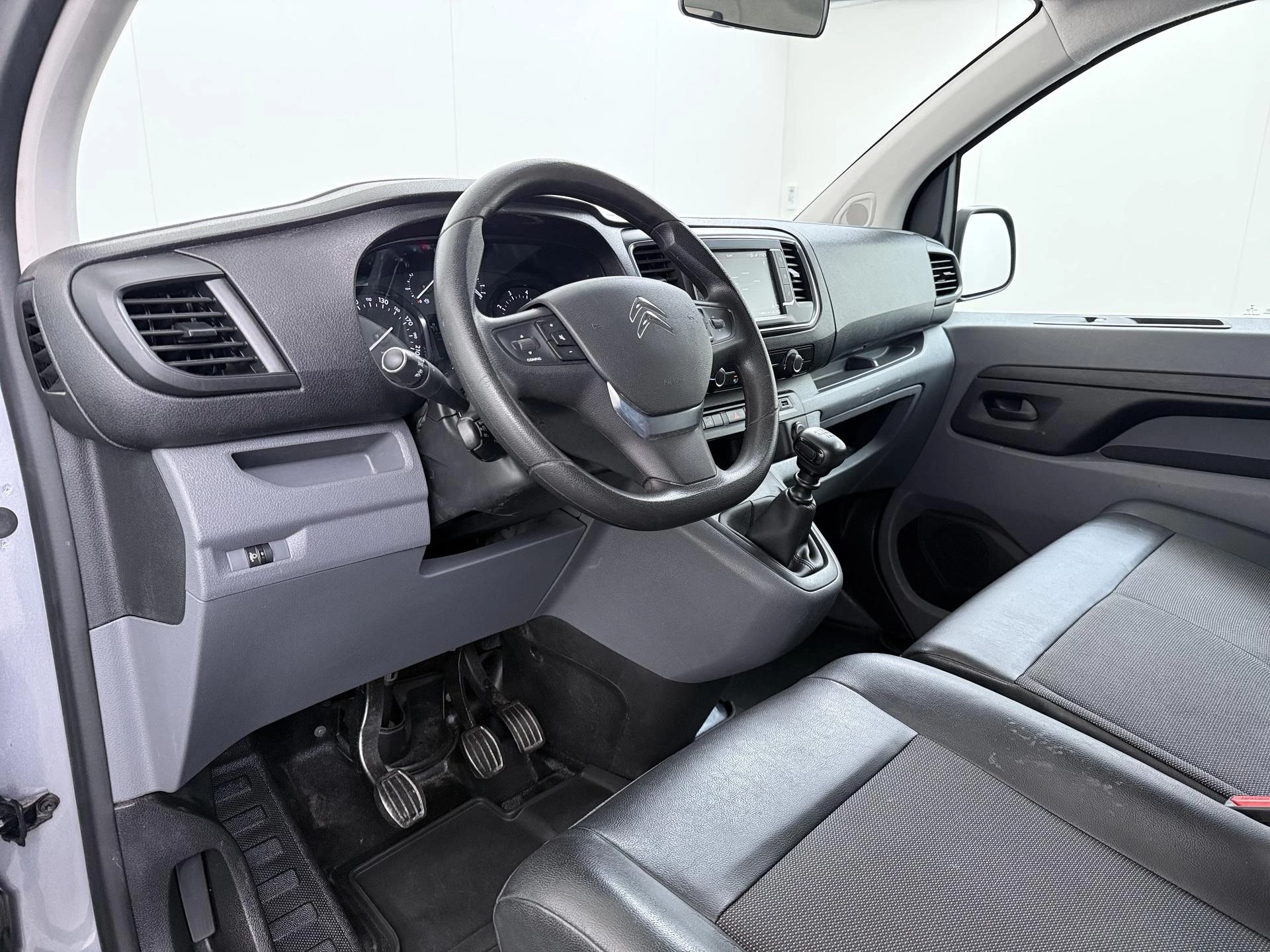 Citroën-Jumpy-image-4