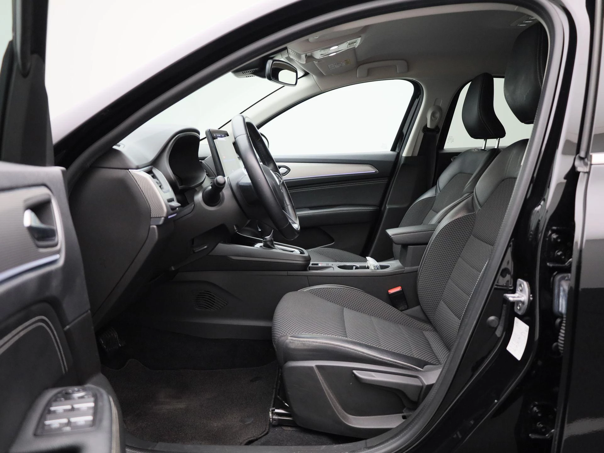 Renault Arkana 1.6 E-Tech Hybrid 145 Intens