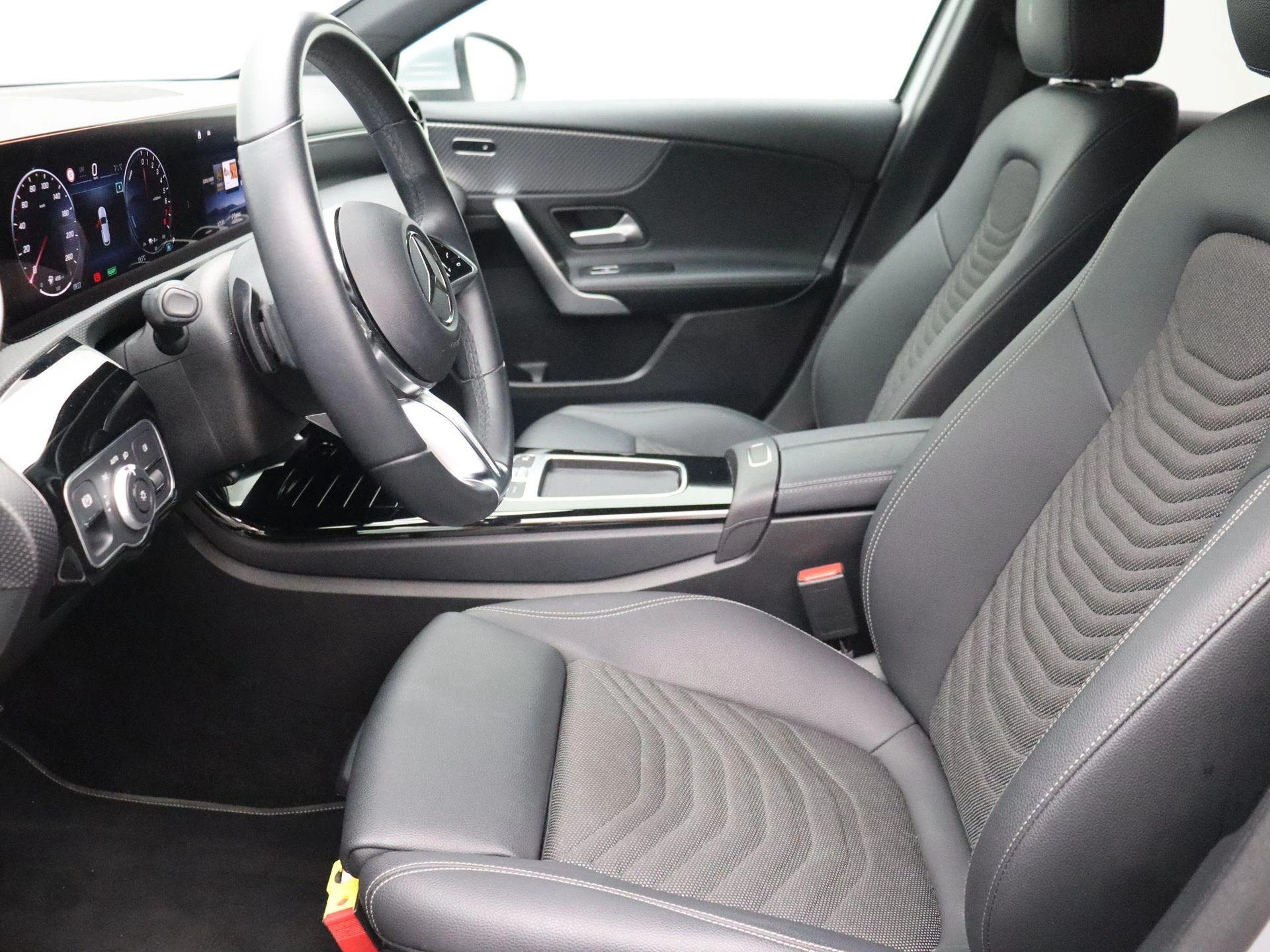 Mercedes-Benz Classe A 250 e Business Line