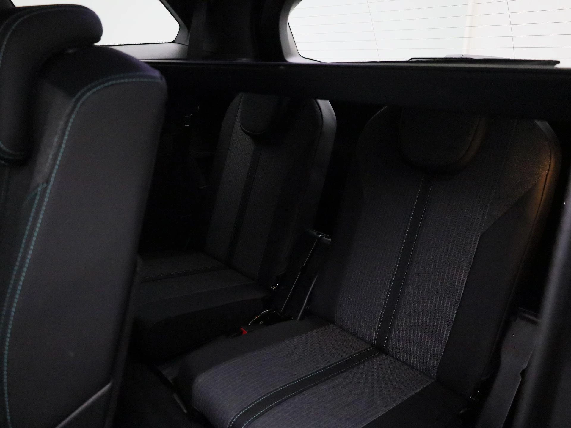 Peugeot-5008-image-10