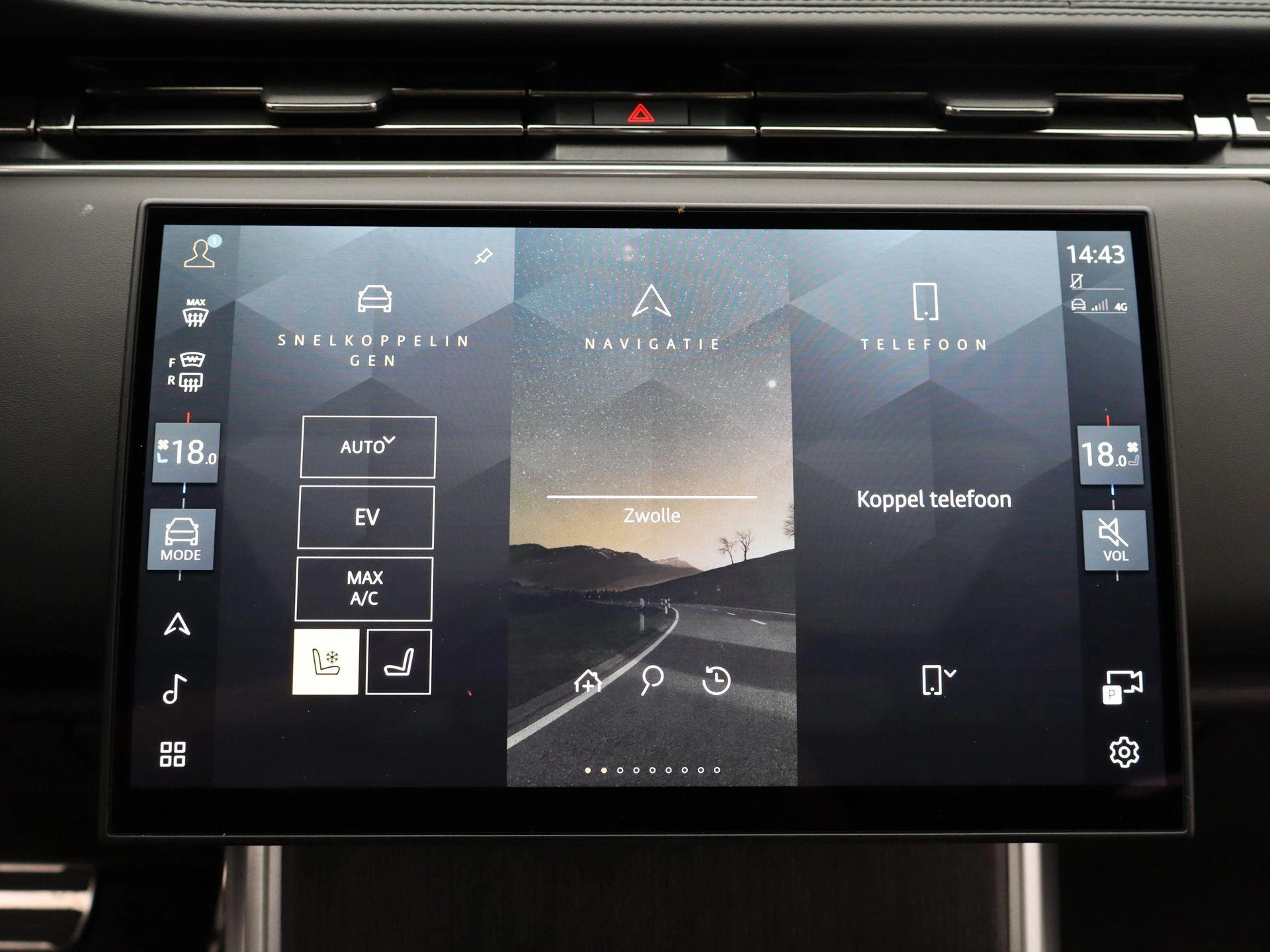 Land Rover-Range Rover-image-18