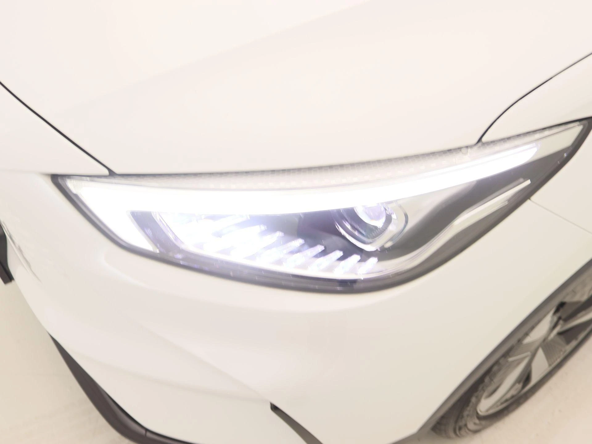MG-ZS EV-image-12