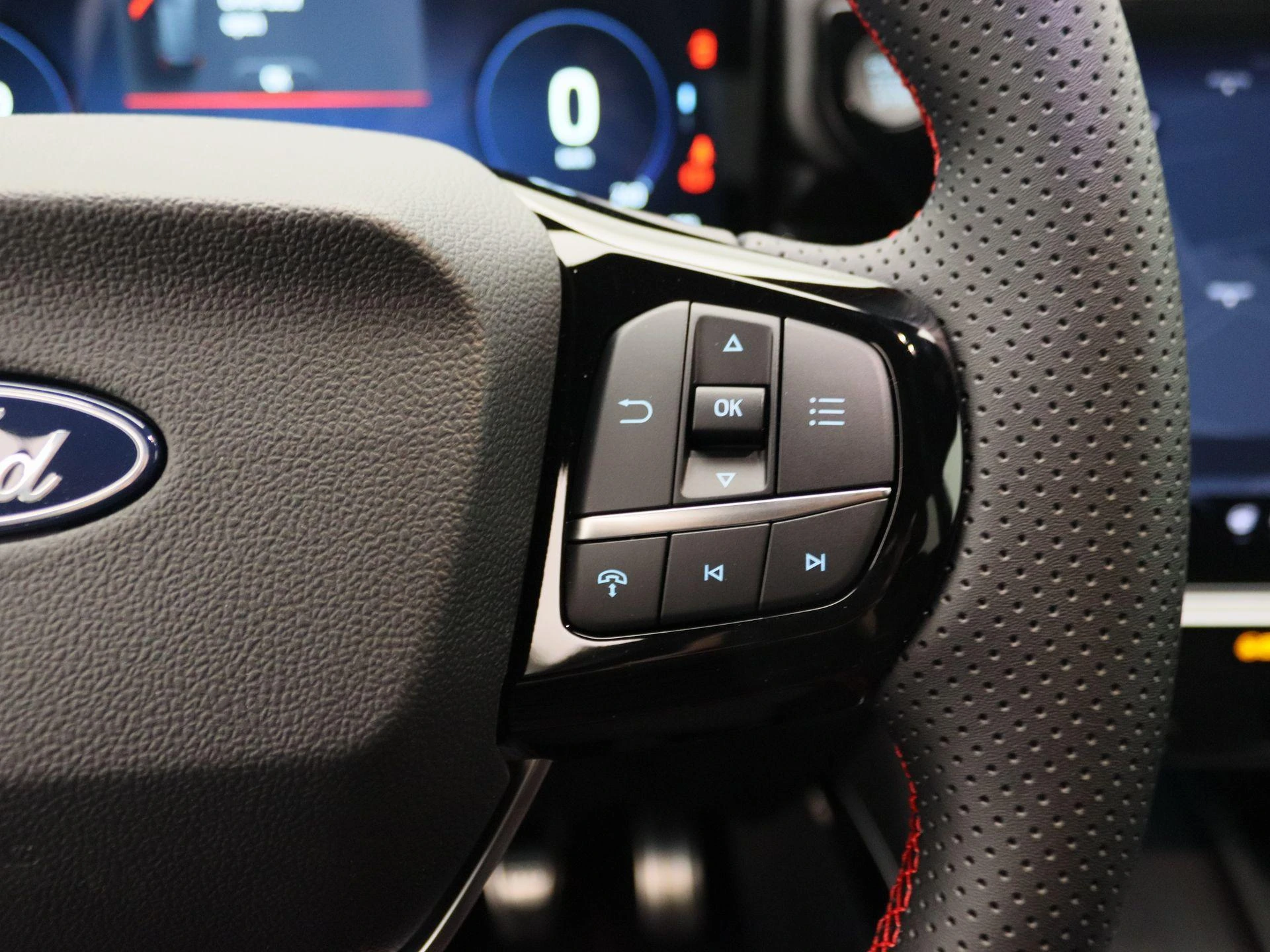 Ford-Puma-image-17