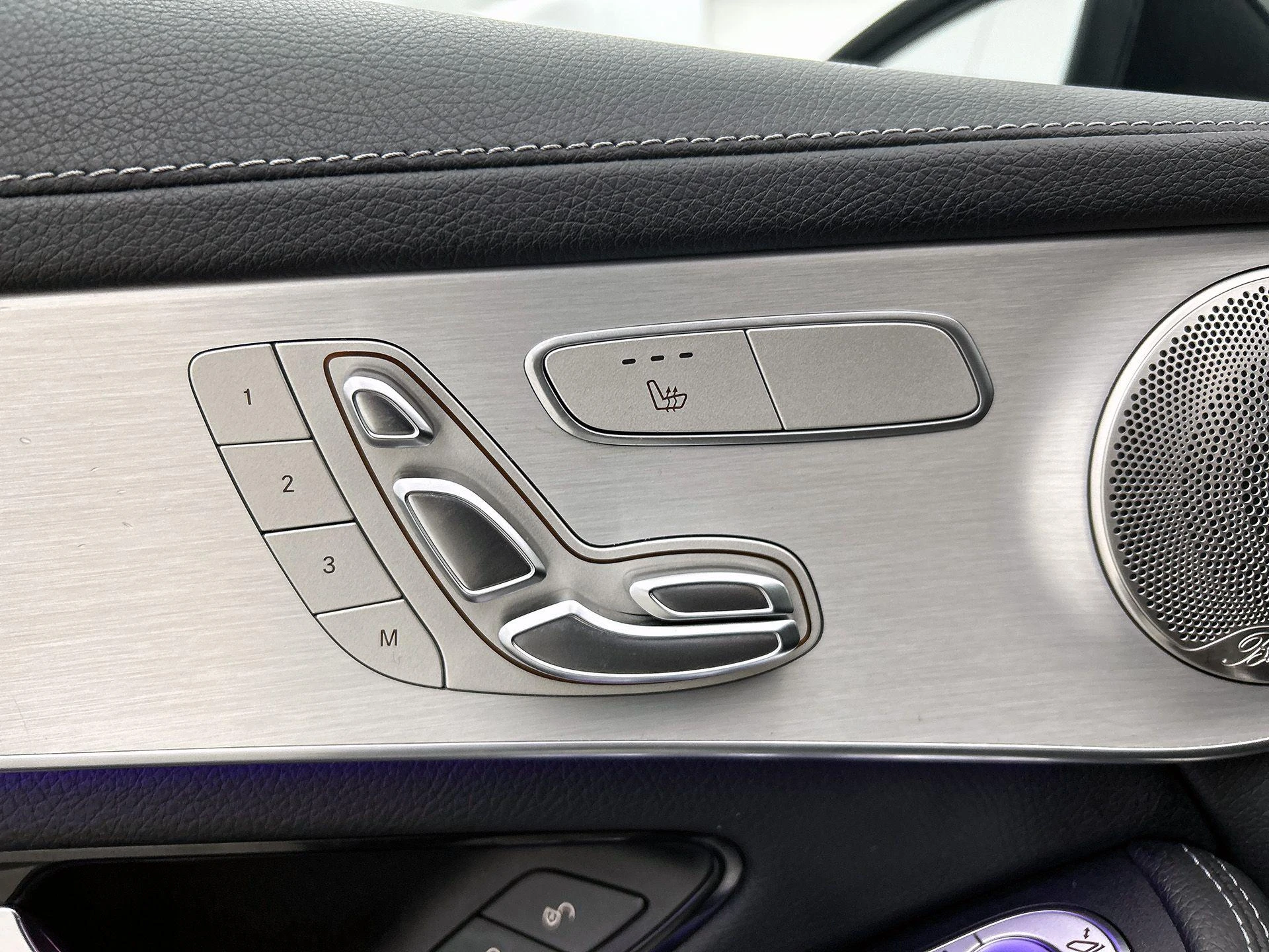 Mercedes-Benz-GLC-image-15
