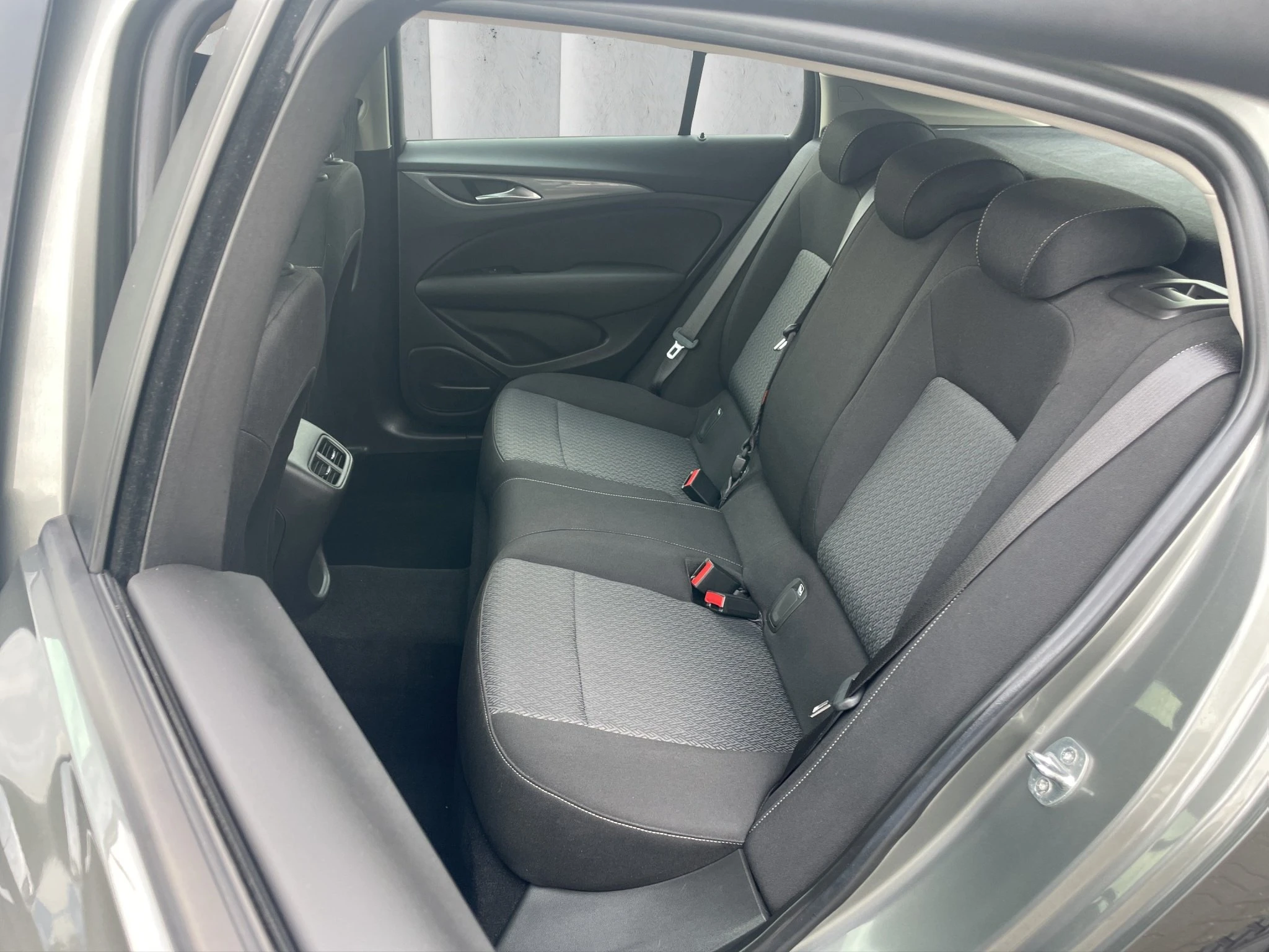 Opel-Insignia-image-10