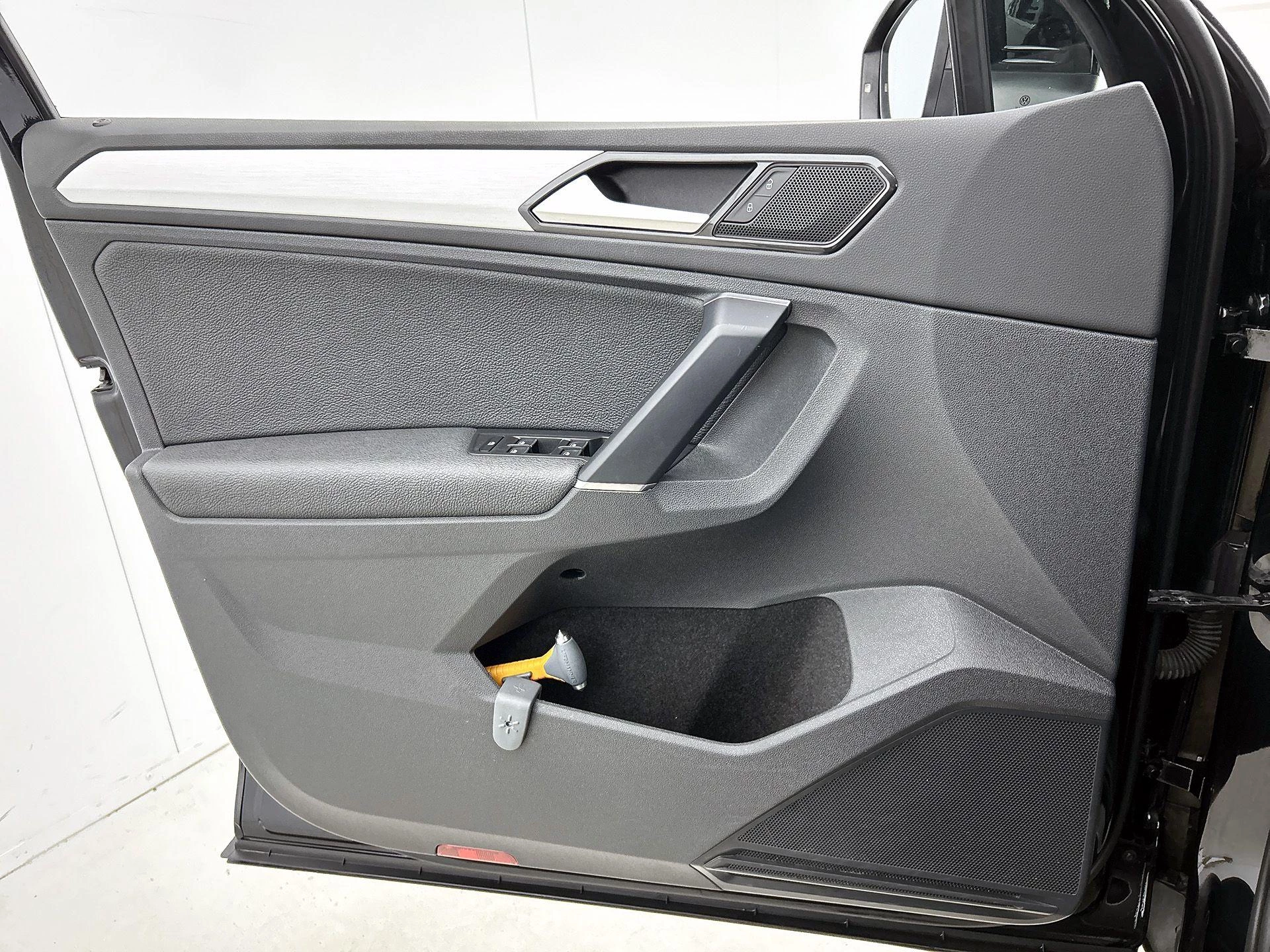 Volkswagen-Tiguan-image-26