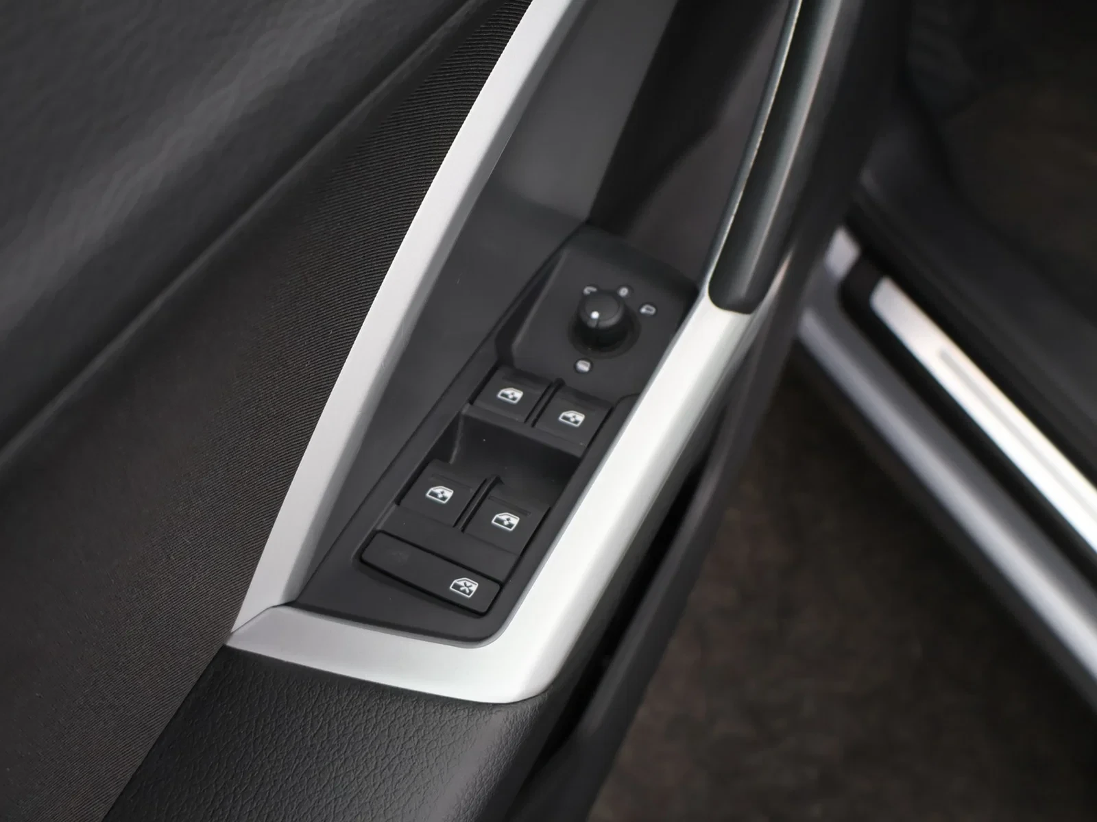 Audi-Q3-image-18
