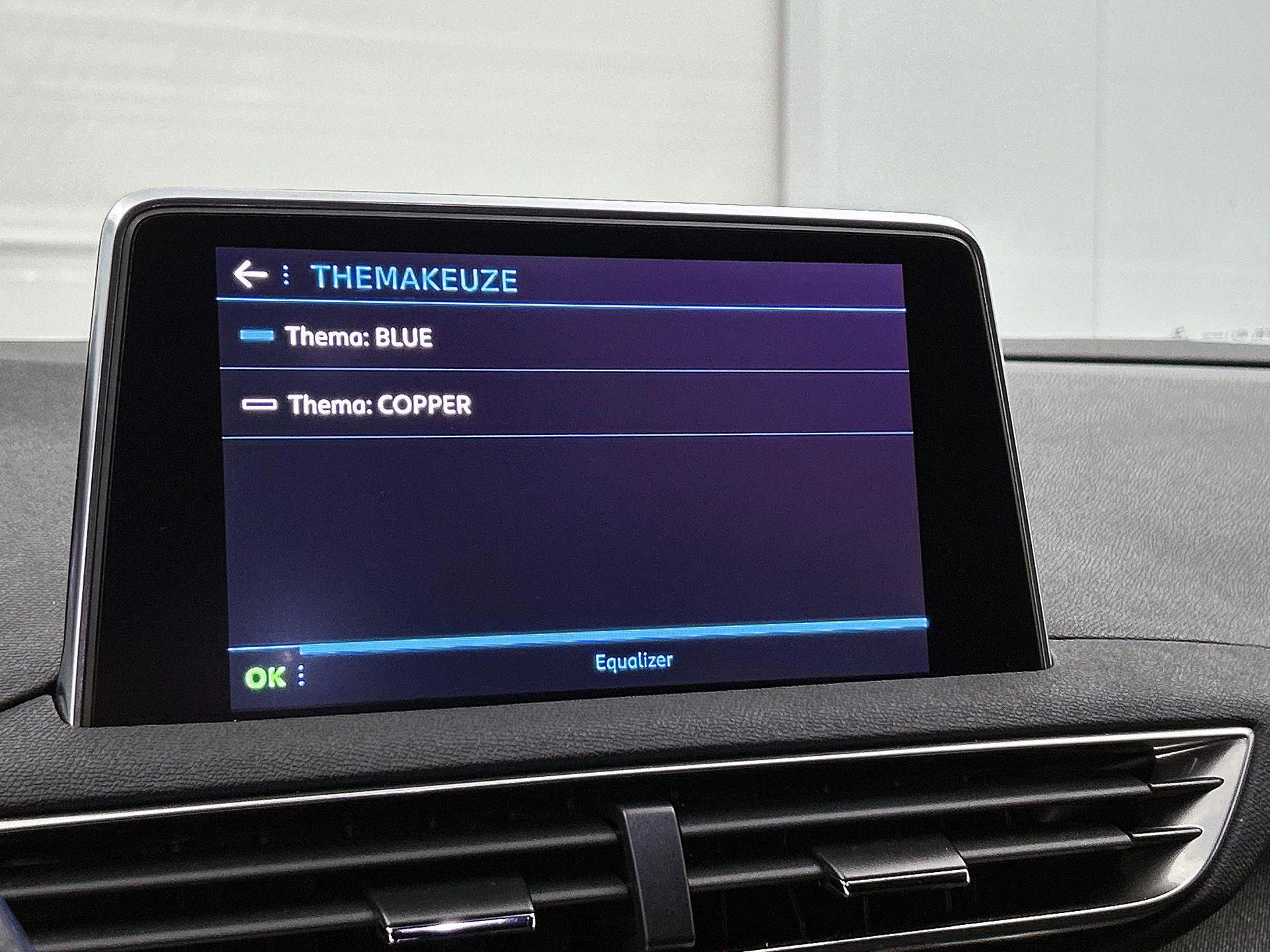 Peugeot-5008-image-16