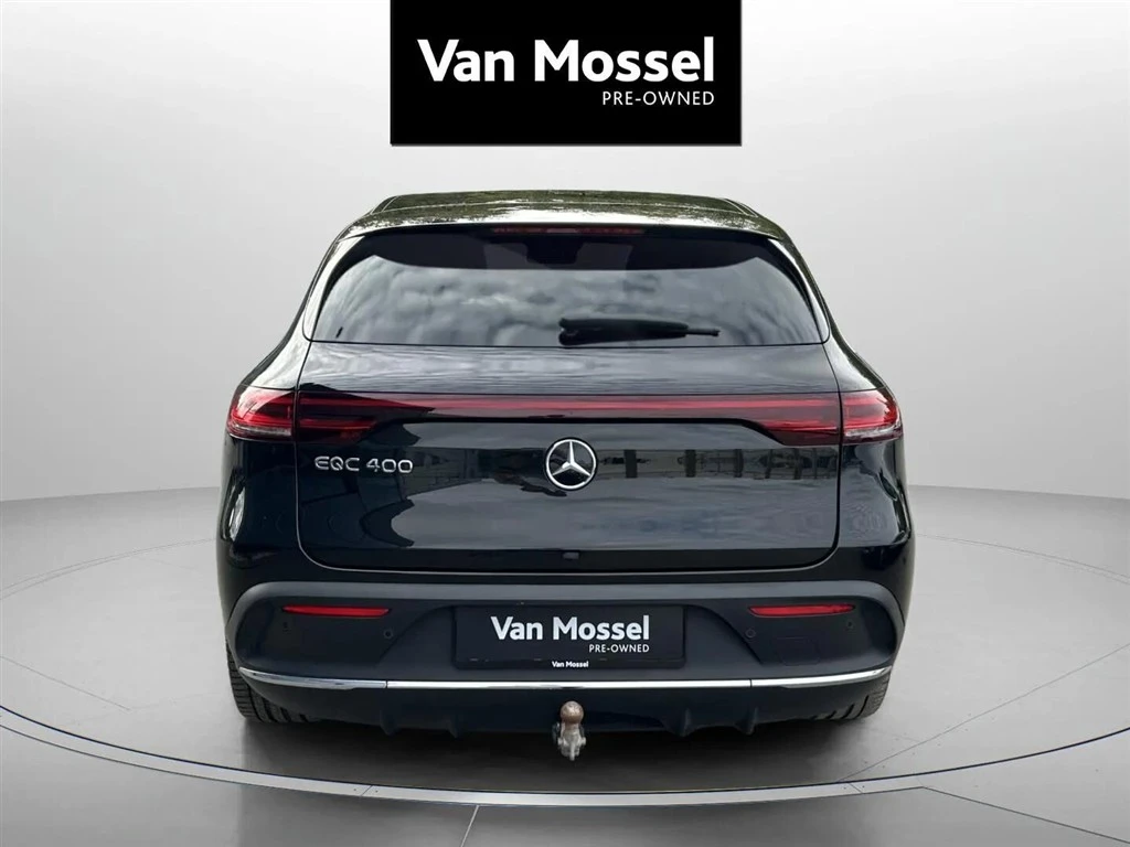 Mercedes-Benz-EQC-image-5