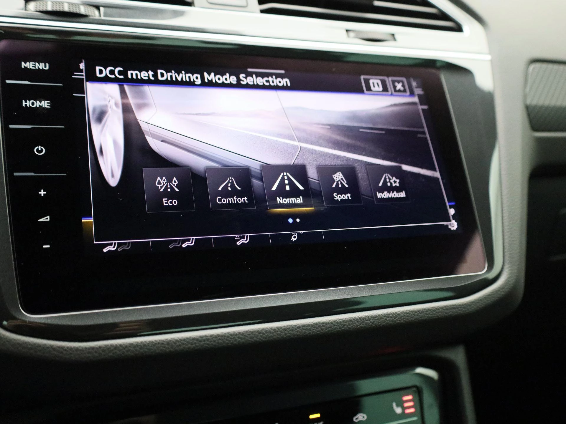Volkswagen-Tiguan-image-31