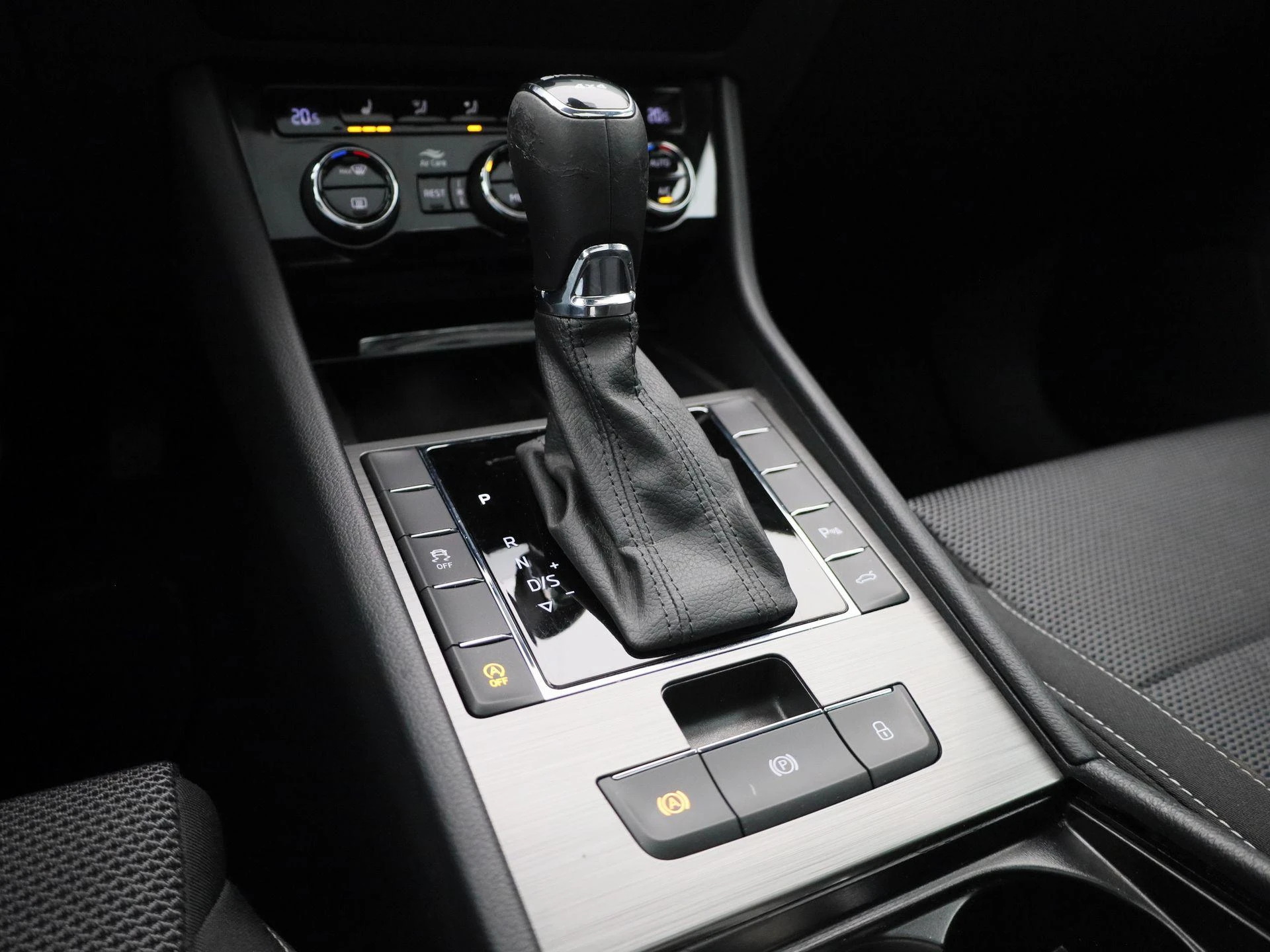 Škoda-Superb-image-21