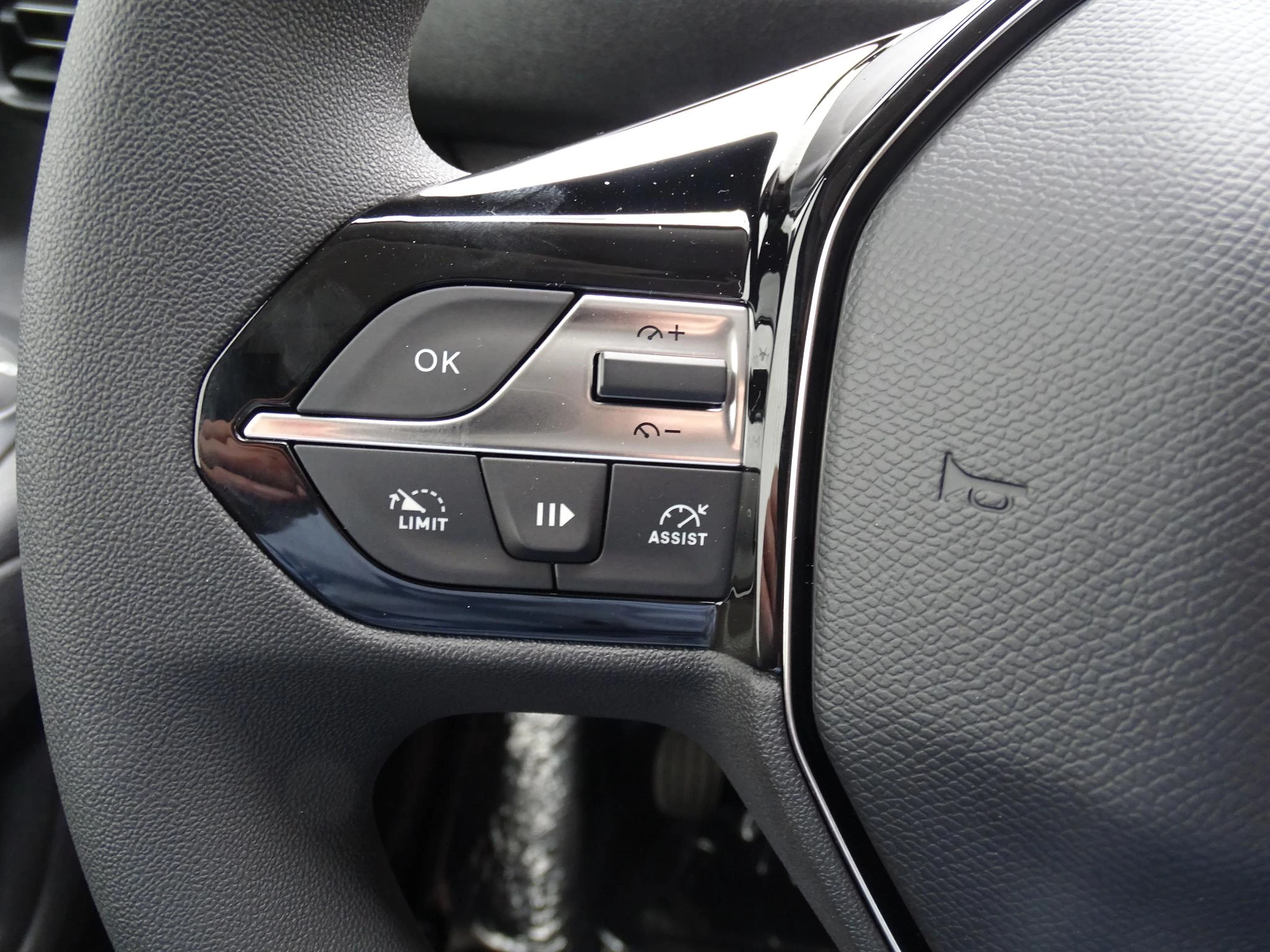 Peugeot-Partner-image-19