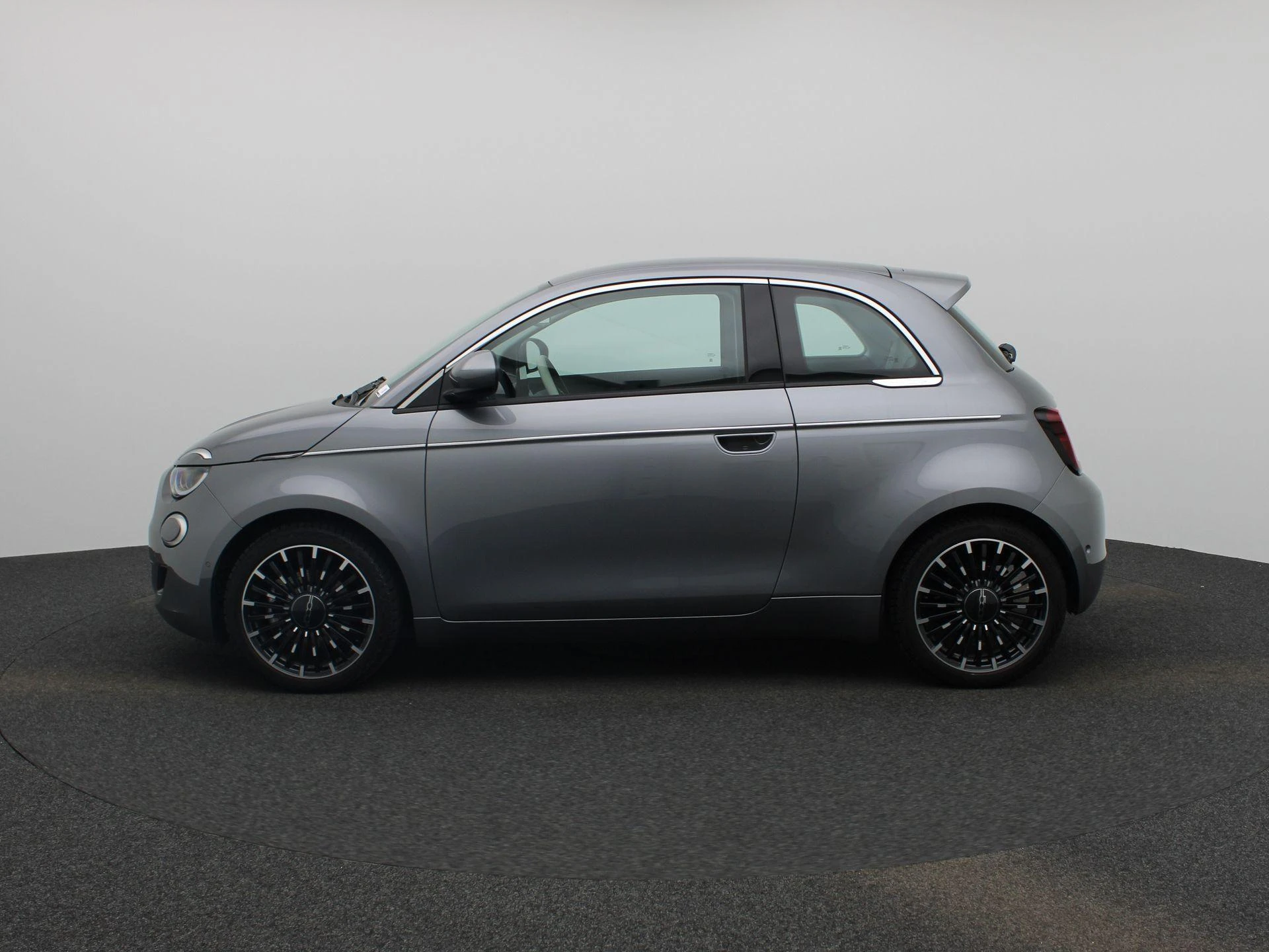 Fiat-500e-image-3