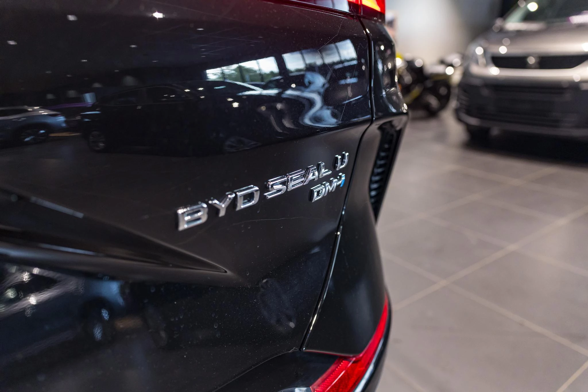 BYD SEAL U DM-i PHEV Boost