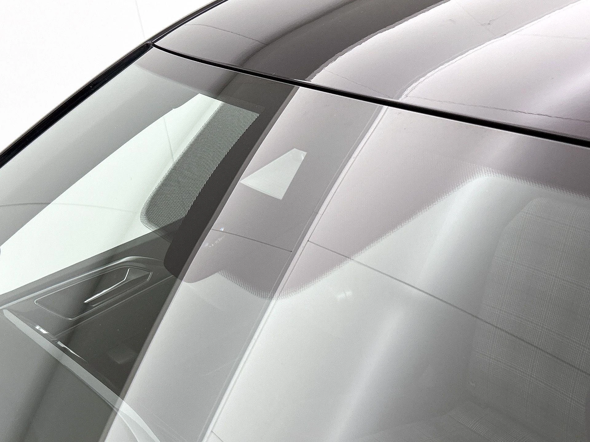 Volkswagen-Polo-image-24