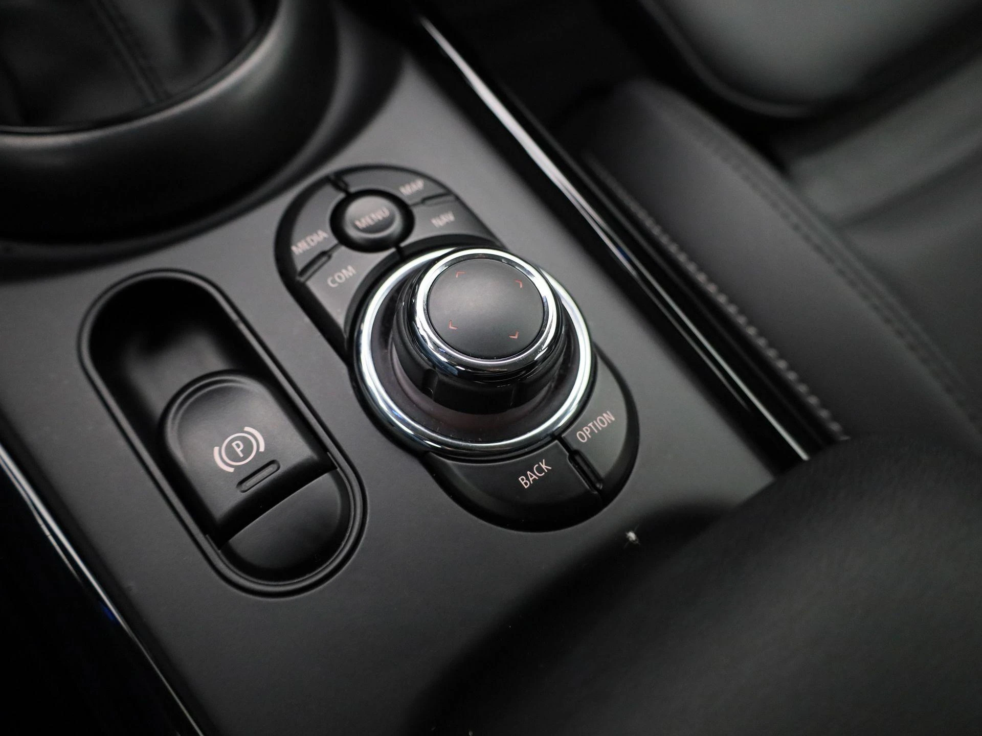 MINI-Clubman-image-21