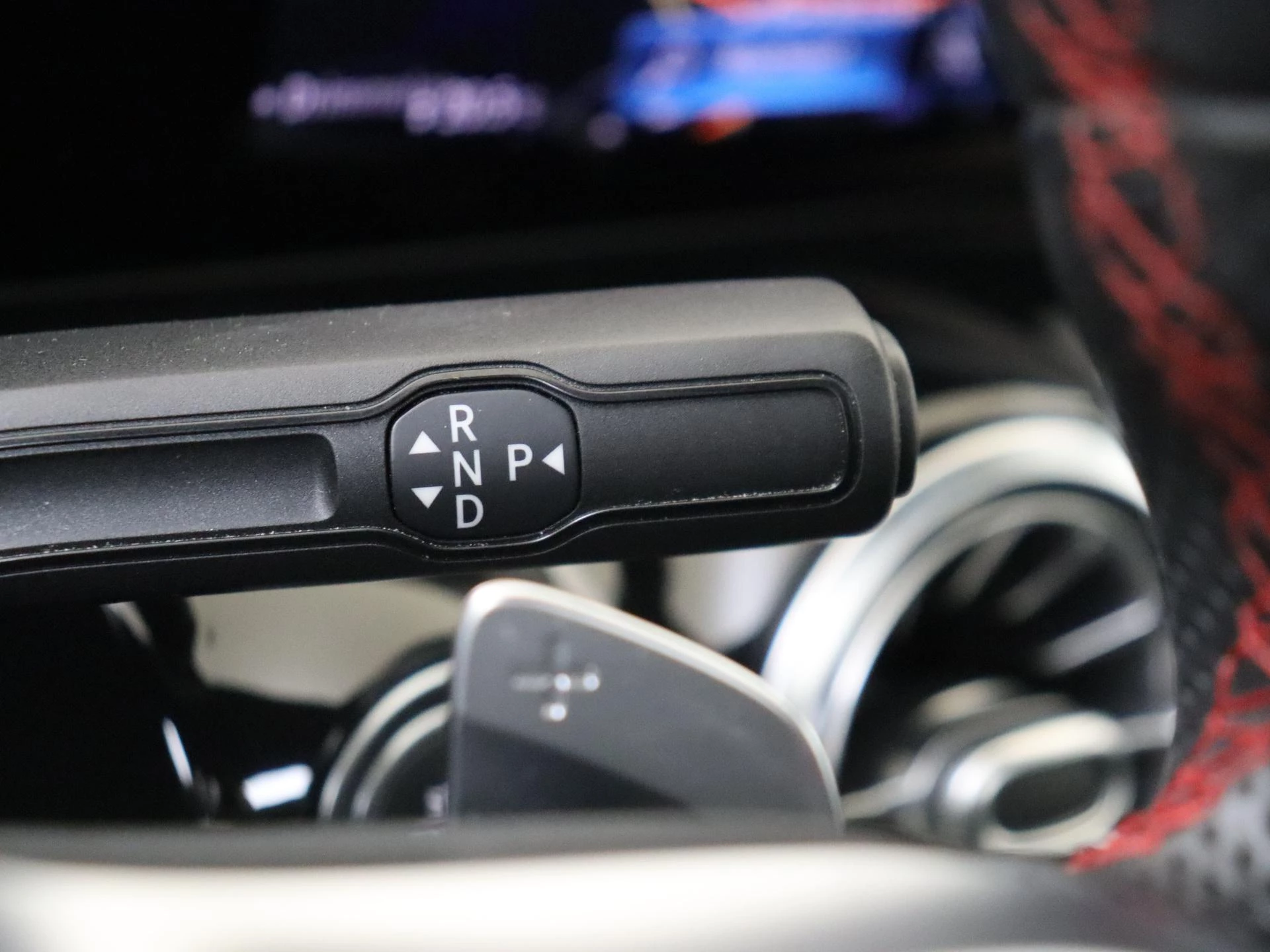 Mercedes-Benz-GLA-image-14