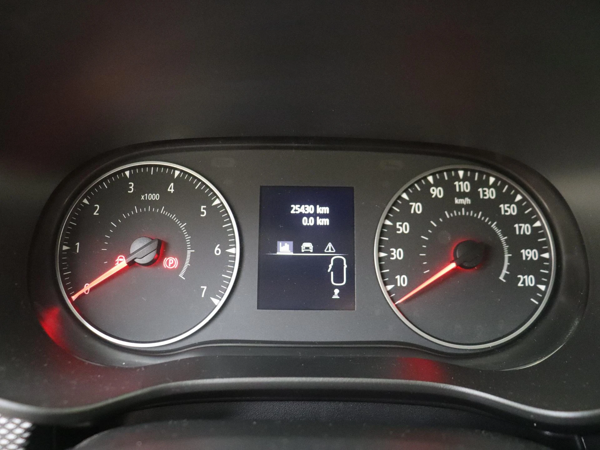 Dacia-Sandero Stepway-image-10