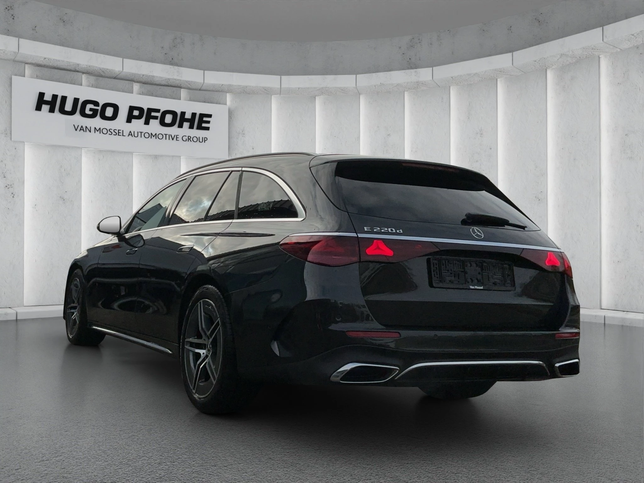 Mercedes-Benz-E-Klasse-image-2