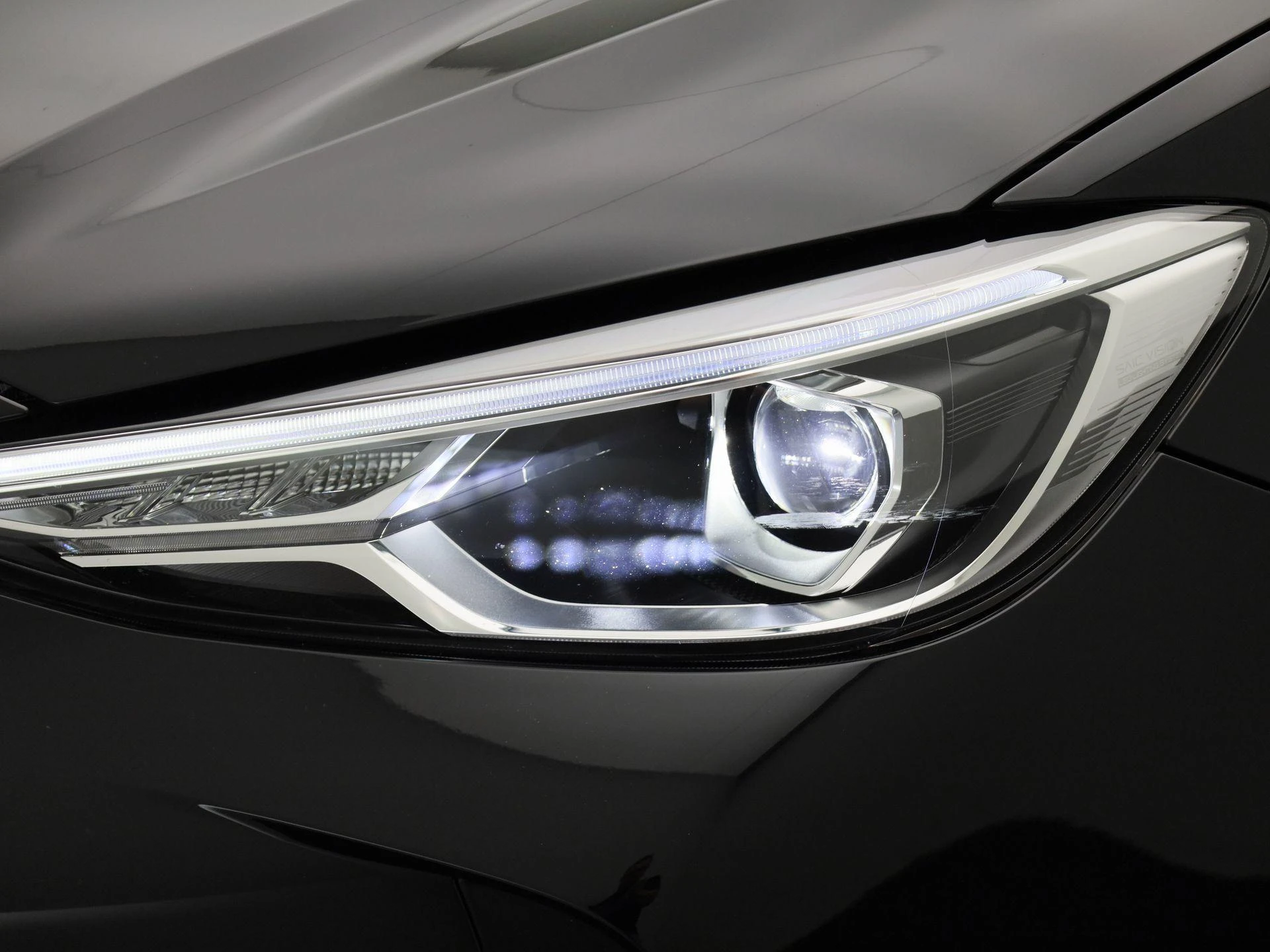 MG-ZS-image-12