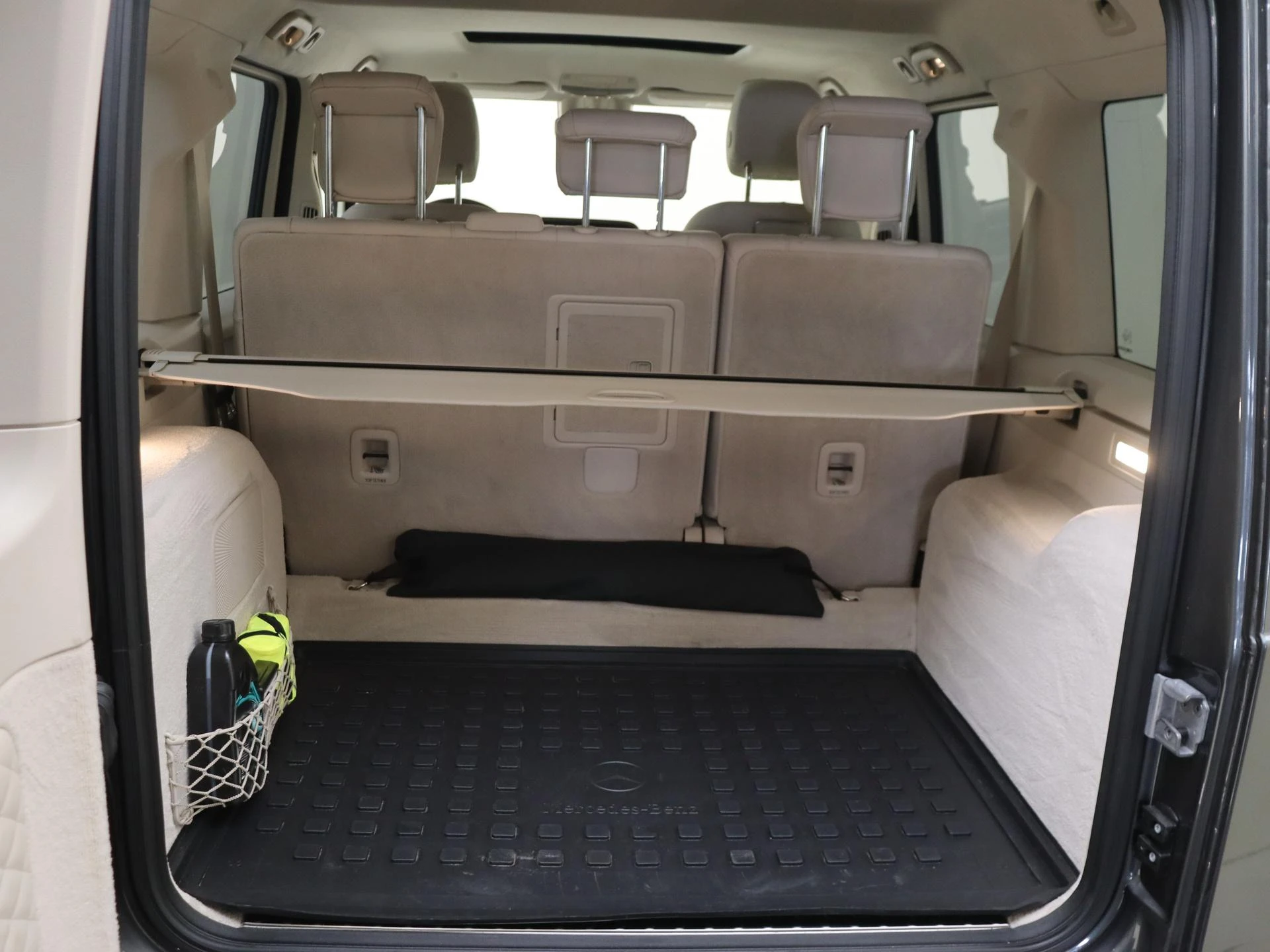 Mercedes-Benz-G-Klasse-image-6