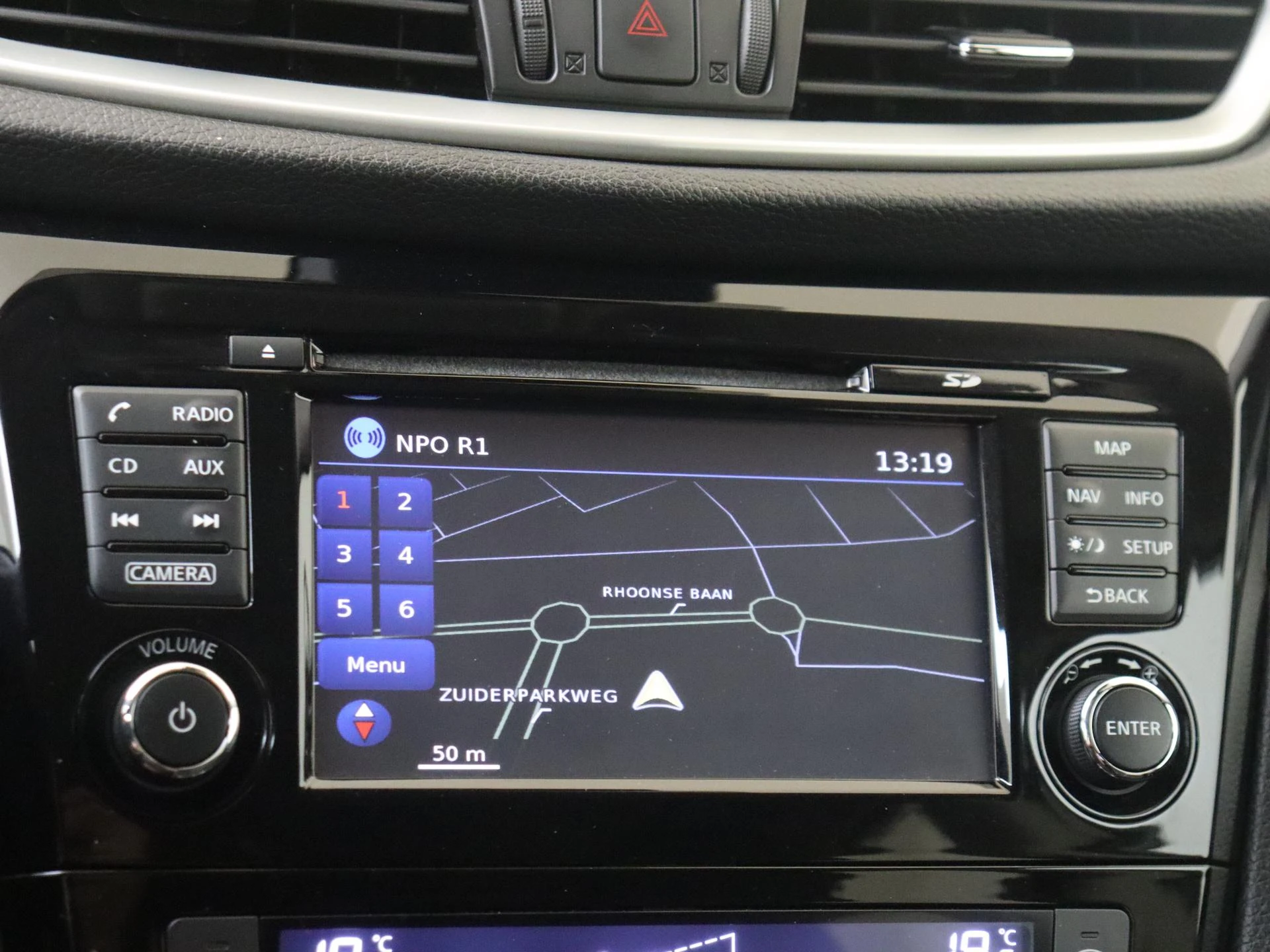 Nissan-QASHQAI-image-17