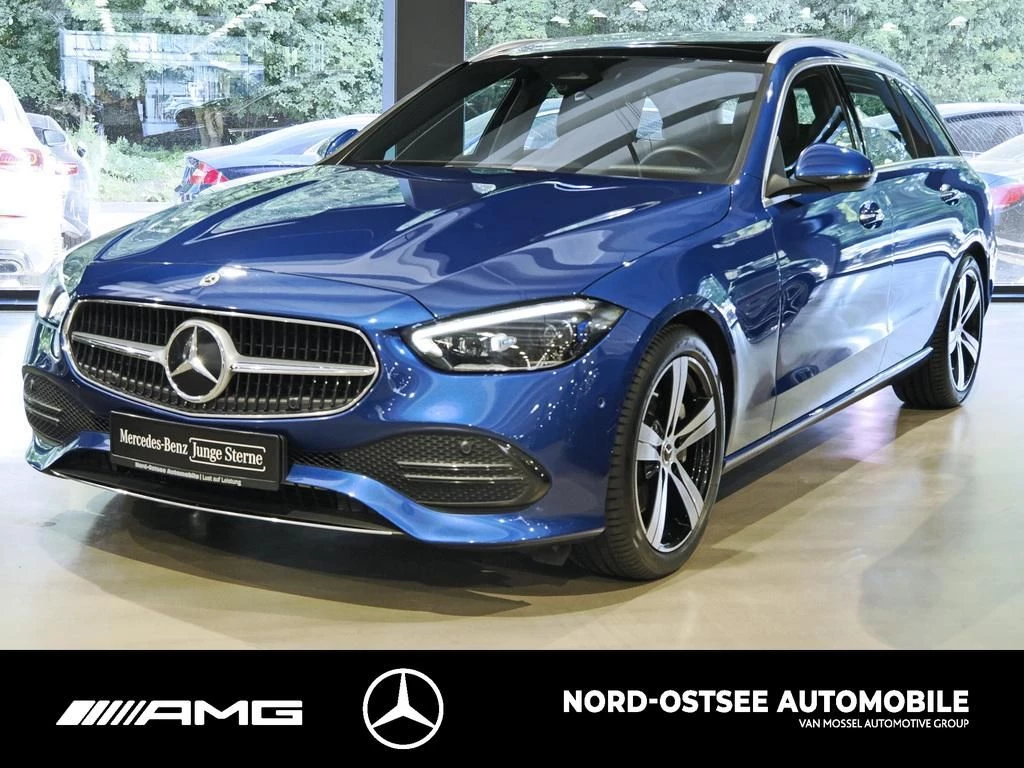 Mercedes-Benz C-Klasse 300 T AVANTGARDE KAMERA PANO TEMPO SITZHZG HUD AVANTGARDE