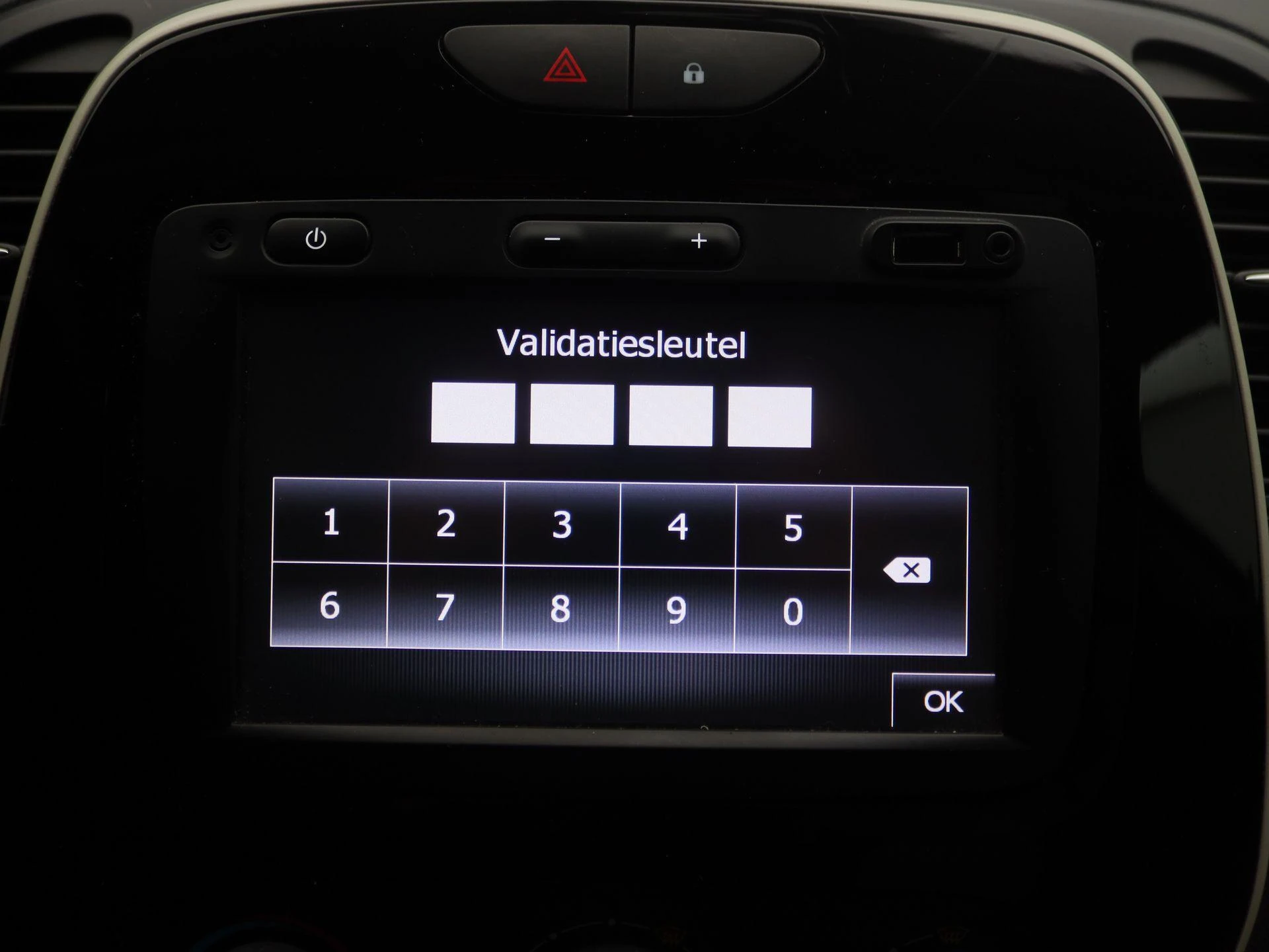 Renault-Captur-image-8