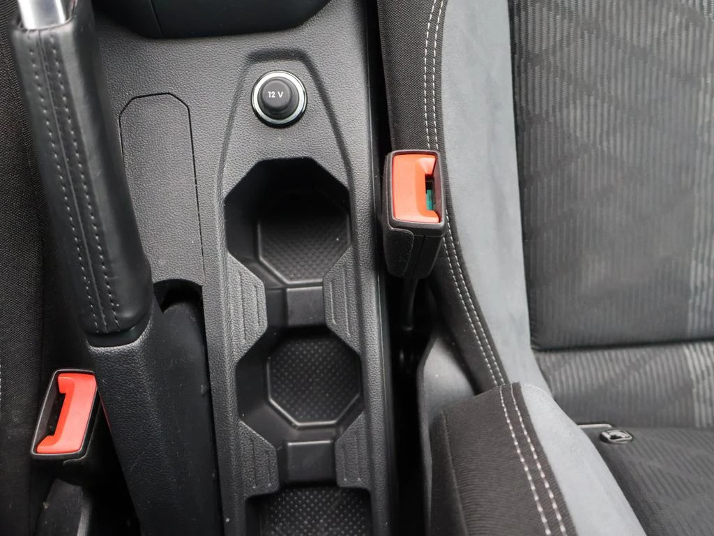 Volkswagen-Taigo-image-25