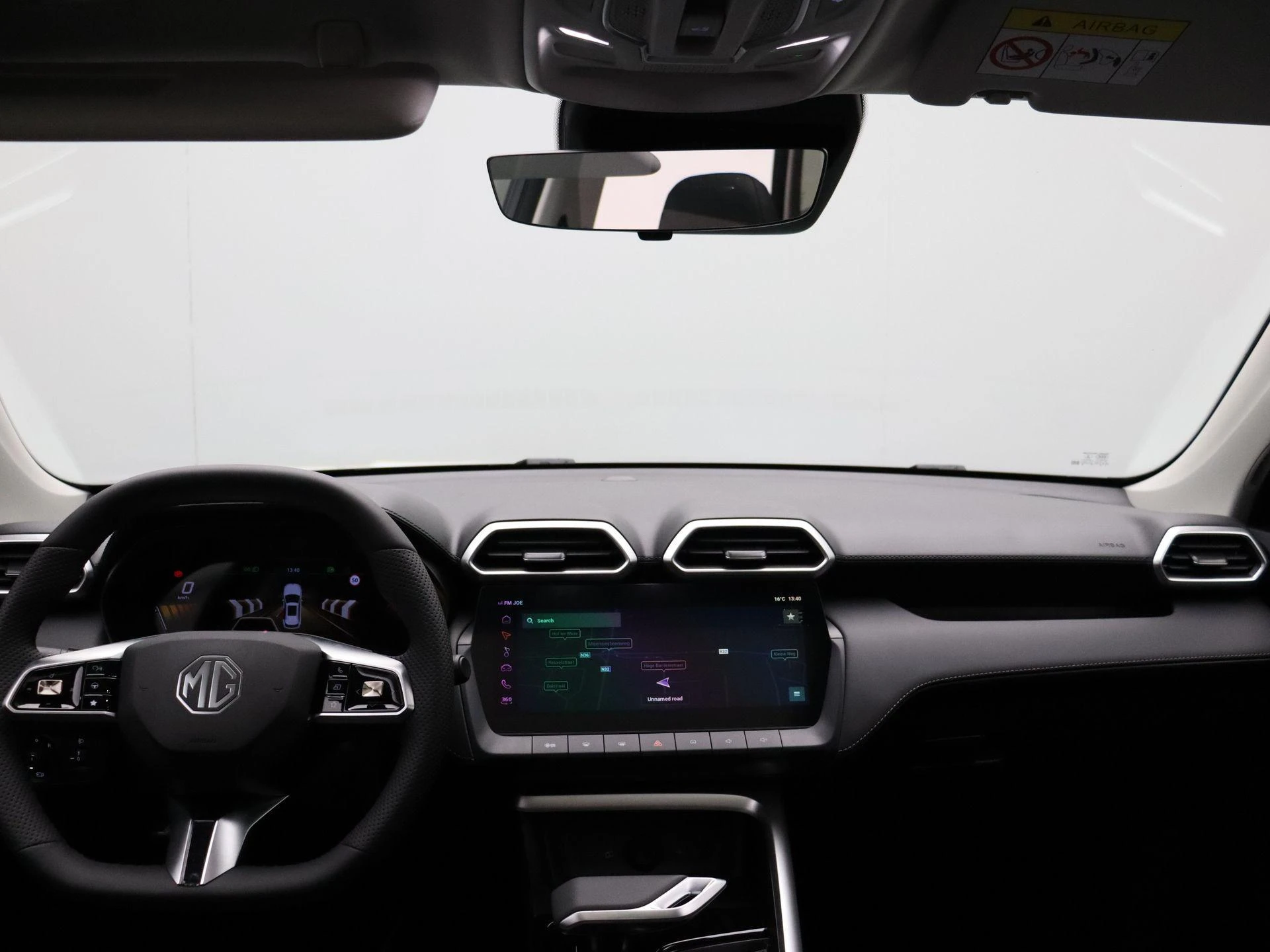 MG-ZS-image-21