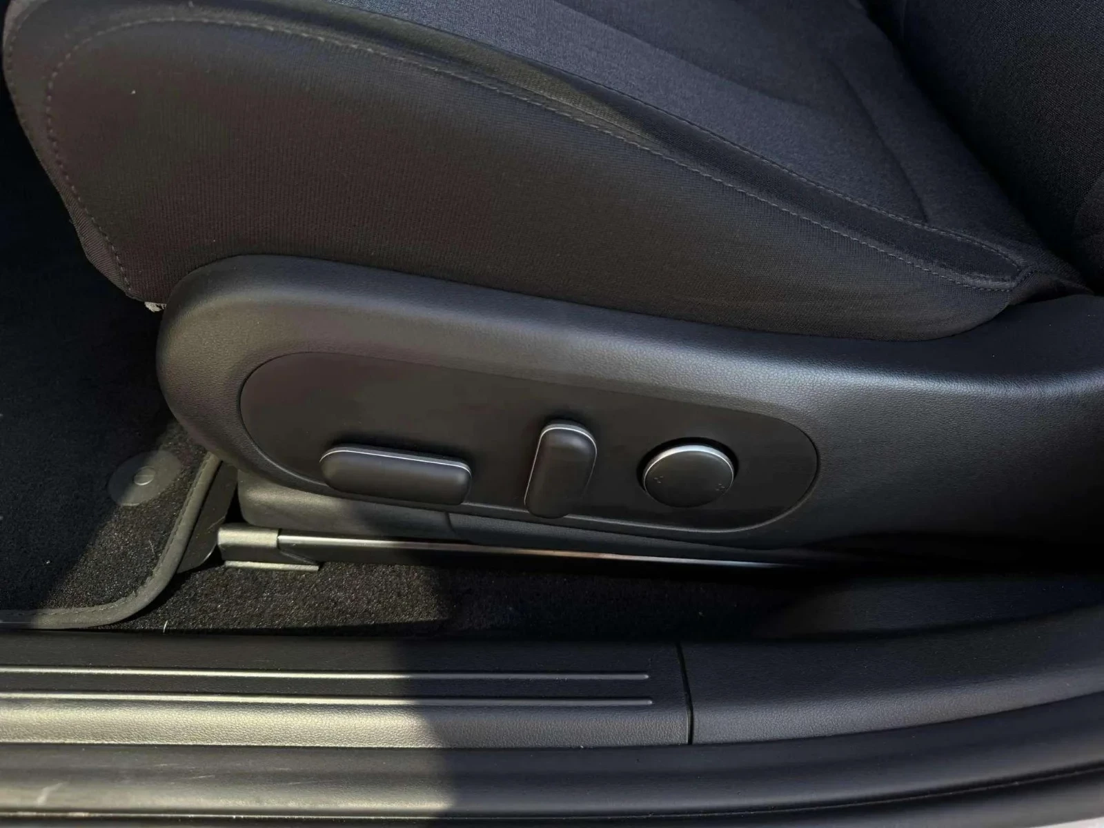 Hyundai-IONIQ 5-image-9