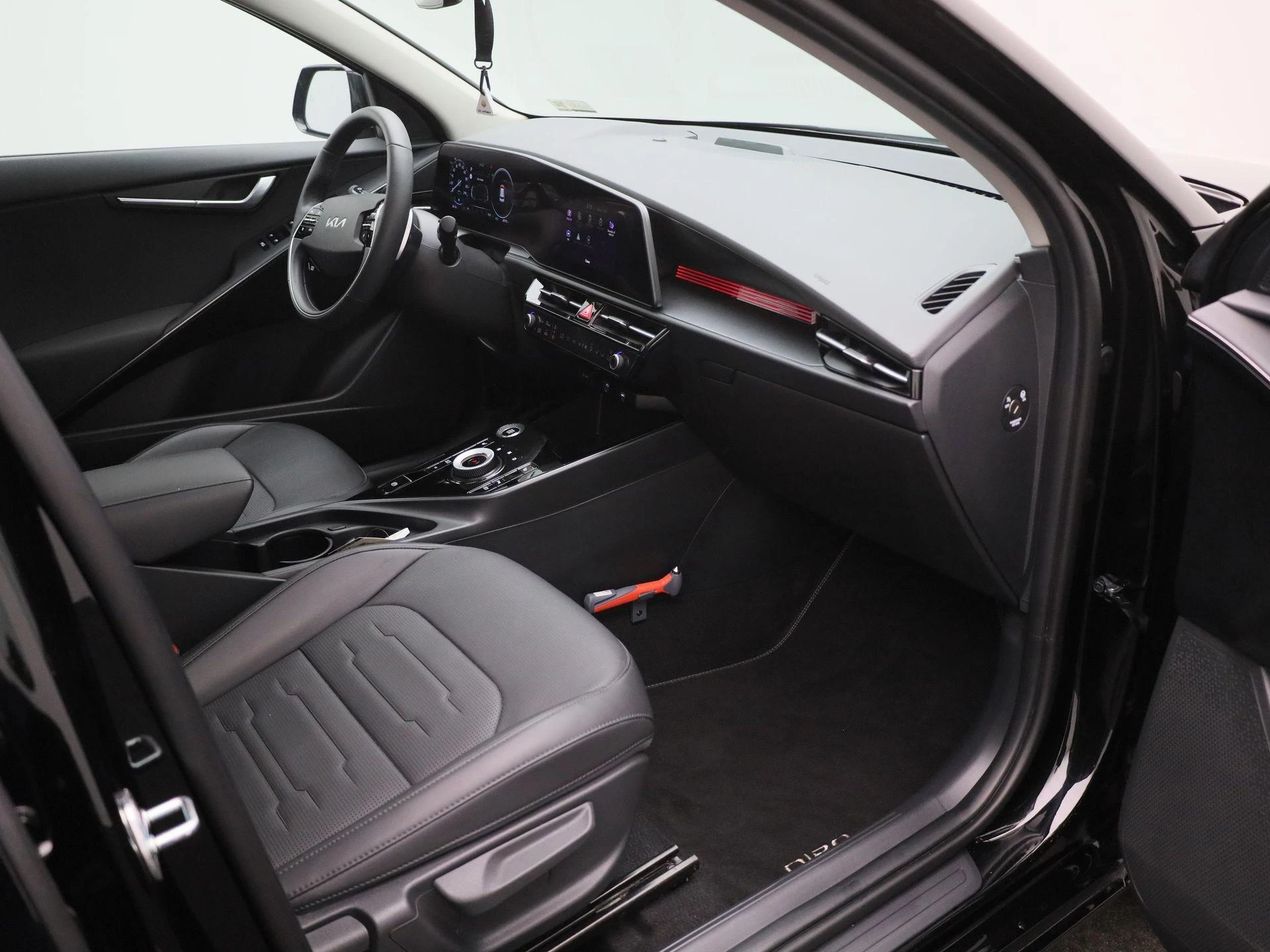 Kia-Niro-image-33