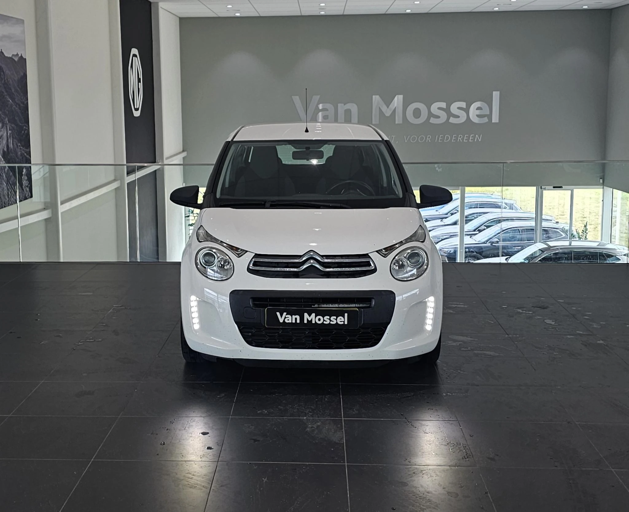 Citroën-C1-image-2