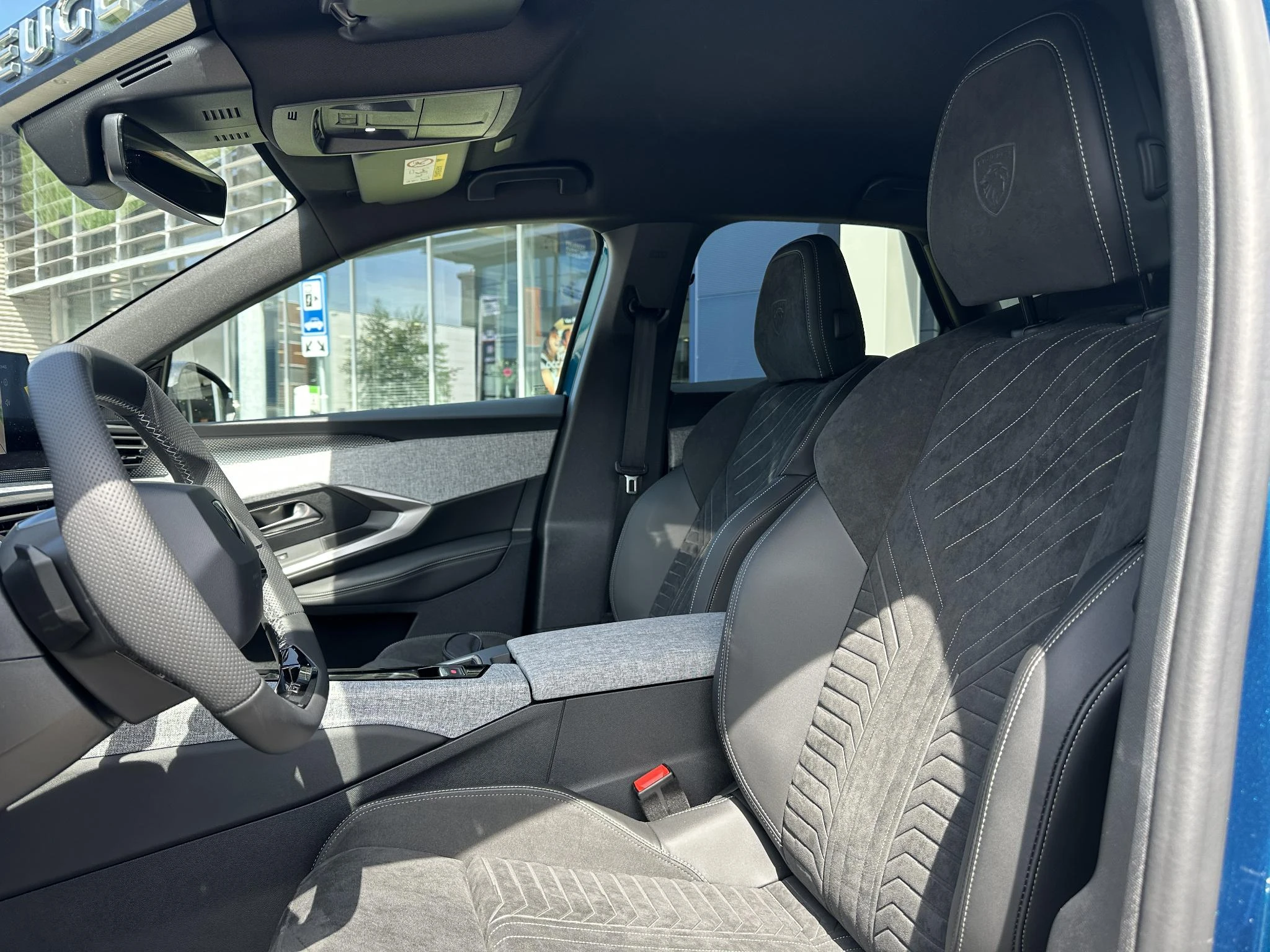 Peugeot-e-3008-image-7