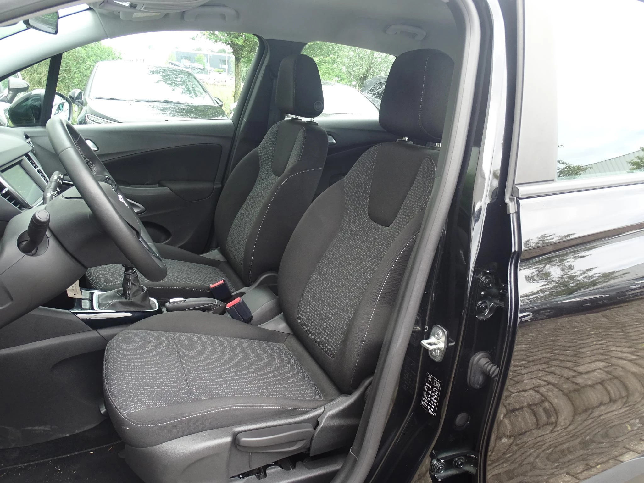 Opel Crossland 1.2T Edition+winterpack+camera