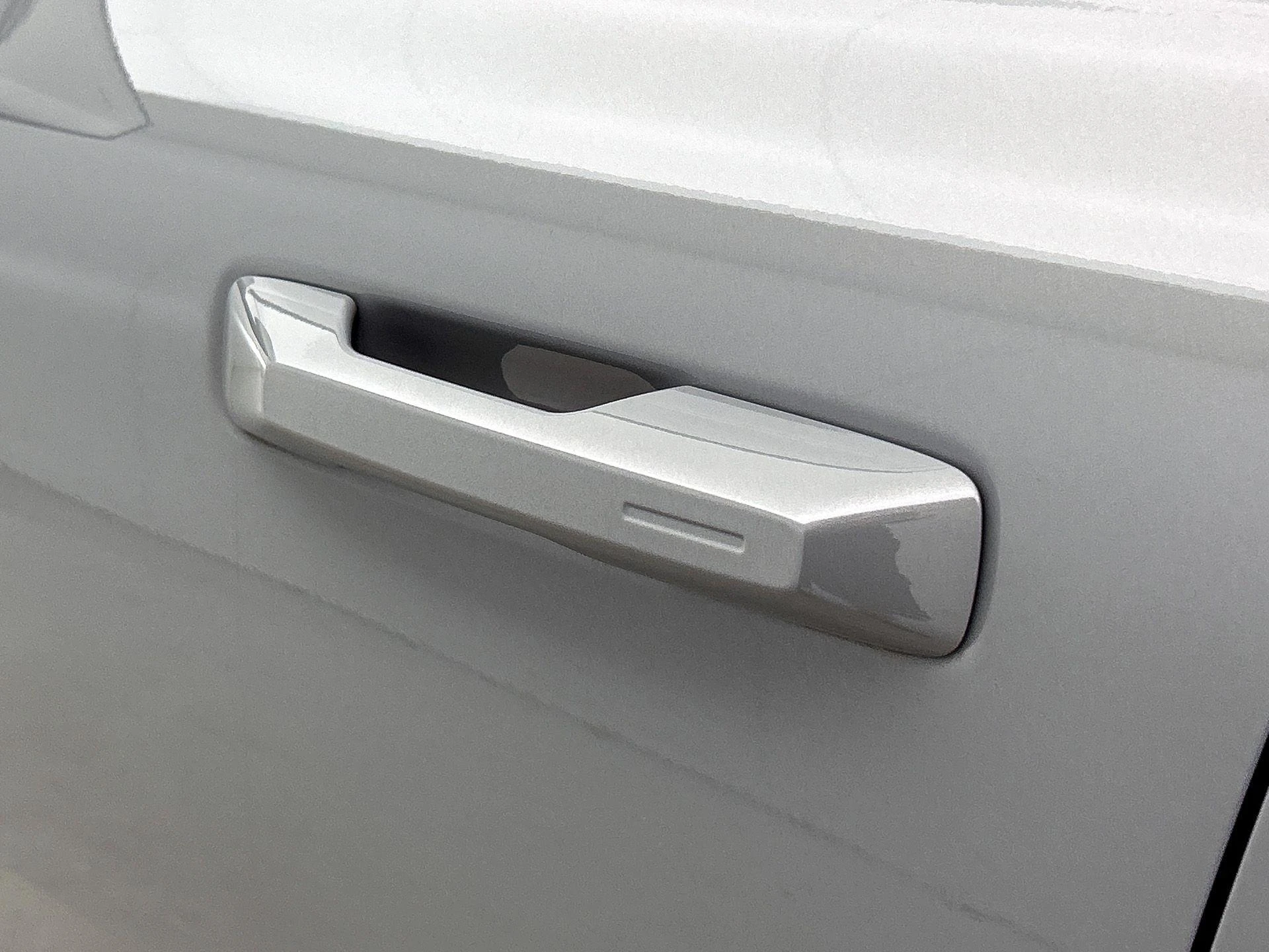 Volvo-EX30-image-34