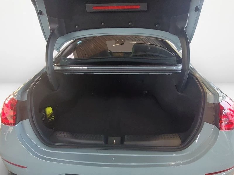 Mercedes-Benz CLA 200 AMG NIGHT PANO WINTER-PAK MULTIBEAM 19-Z AMG Line