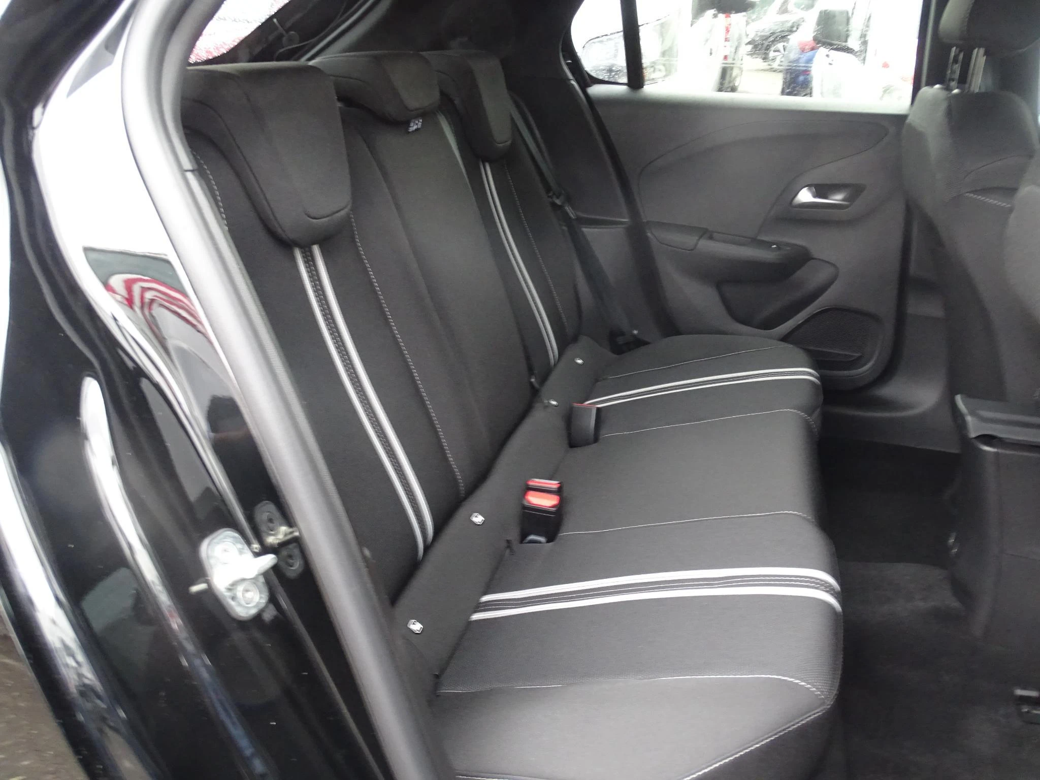 Opel-Corsa-e-image-8