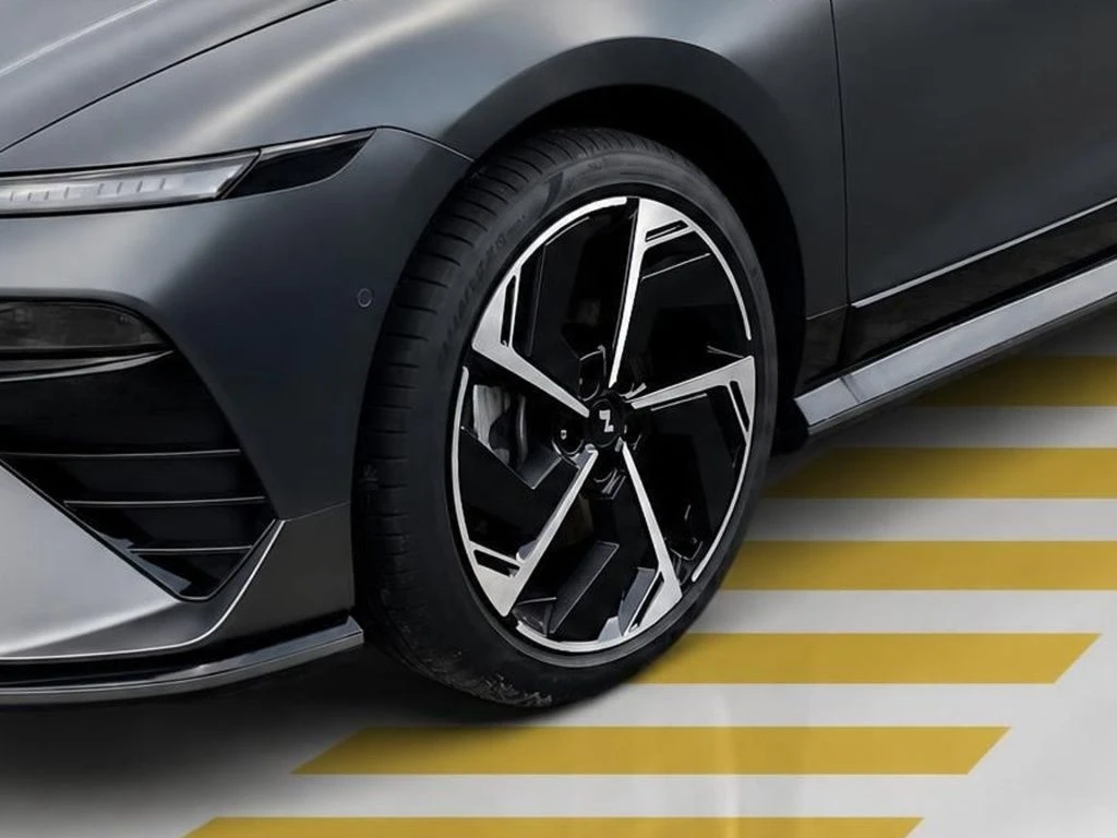 Hyundai-IONIQ 6-image-5